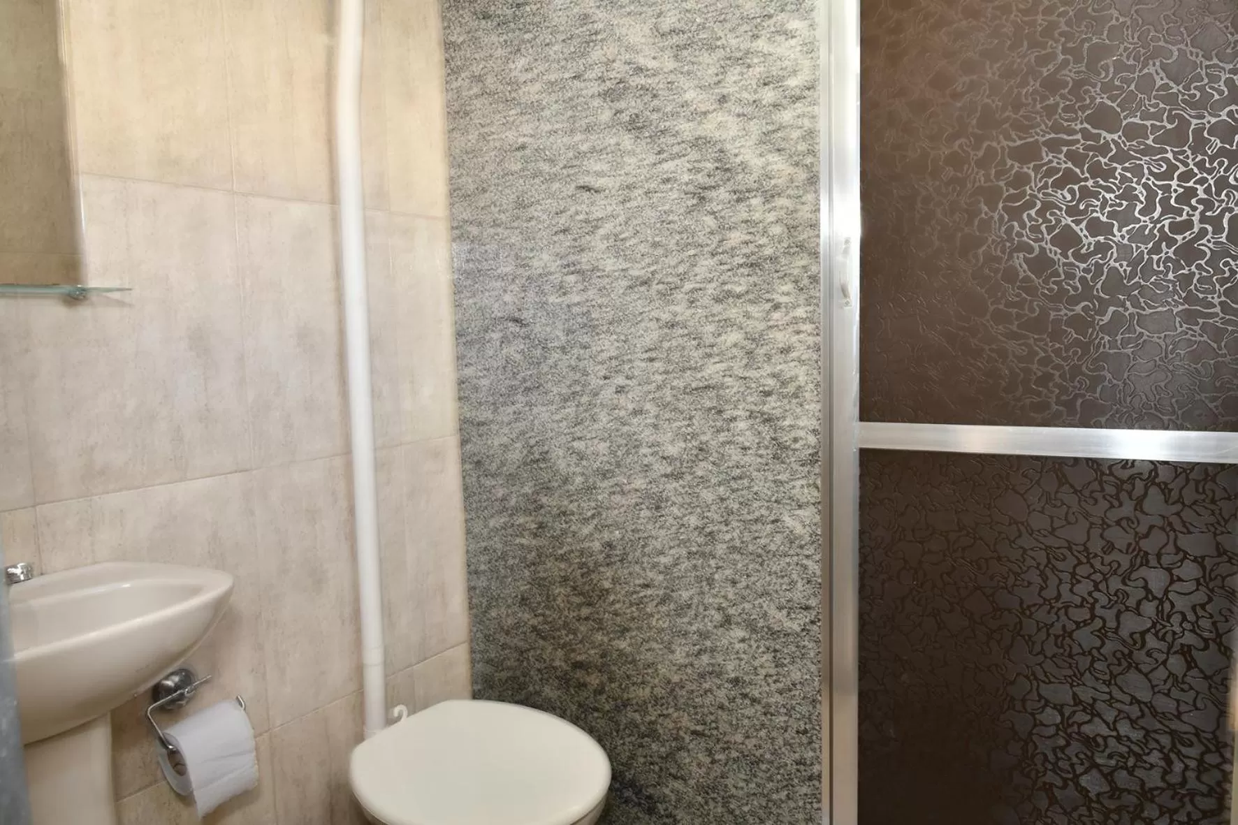 Bathroom in Hotel Rio Claro