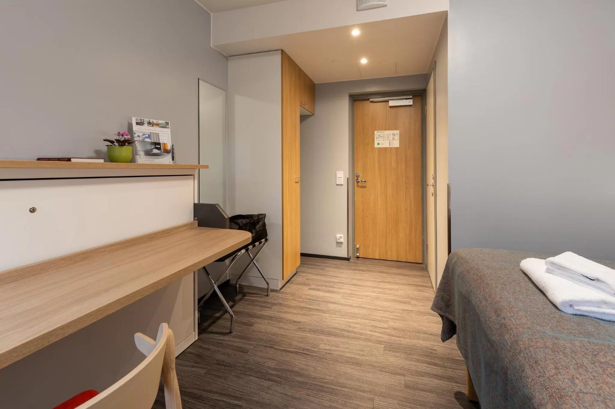 Photo of the whole room in Hotel Linnasmäki