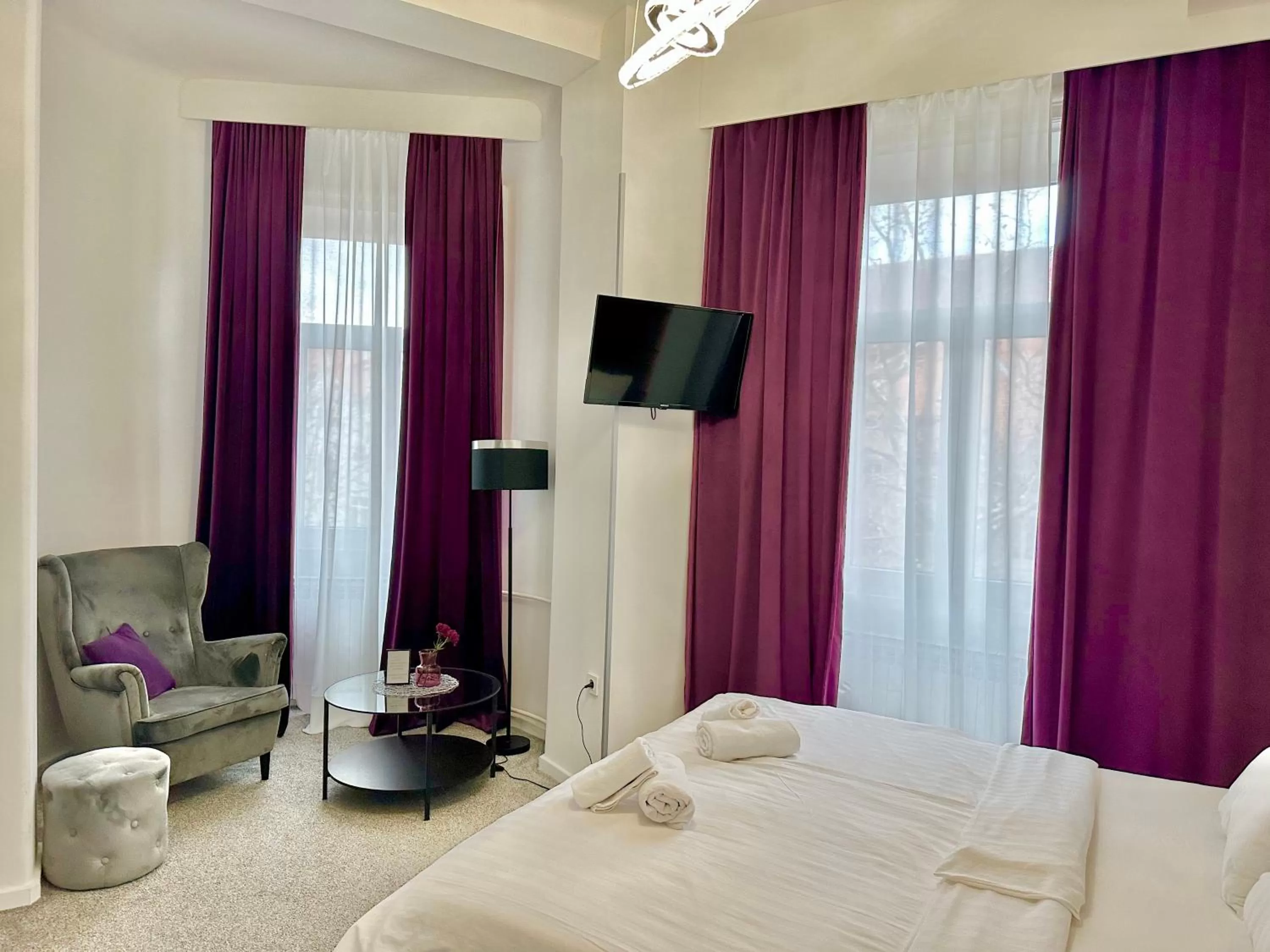 Bed in Bed & Breakfast Donji Grad