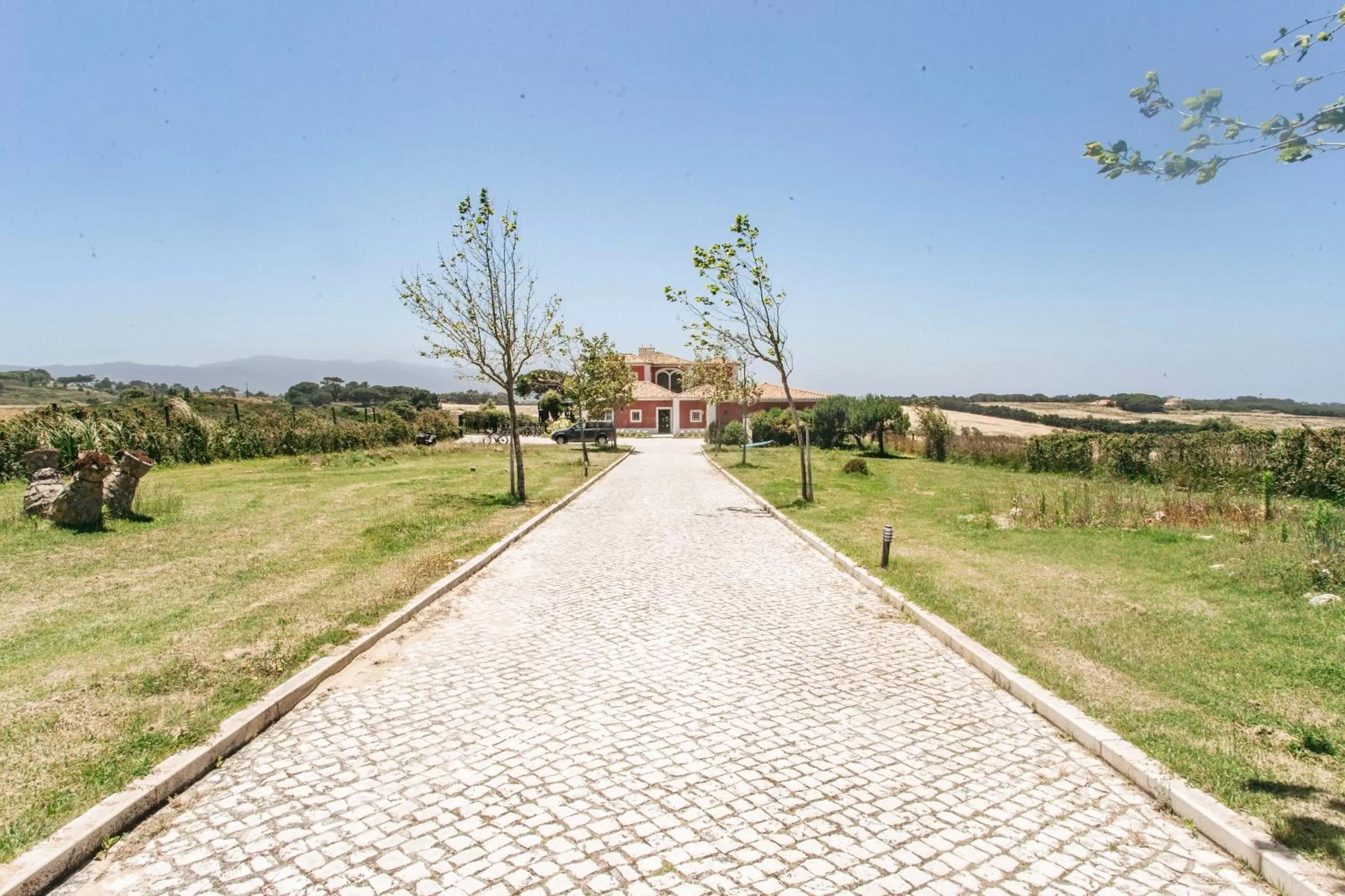 Property building in Dreamsea Surf Guest House