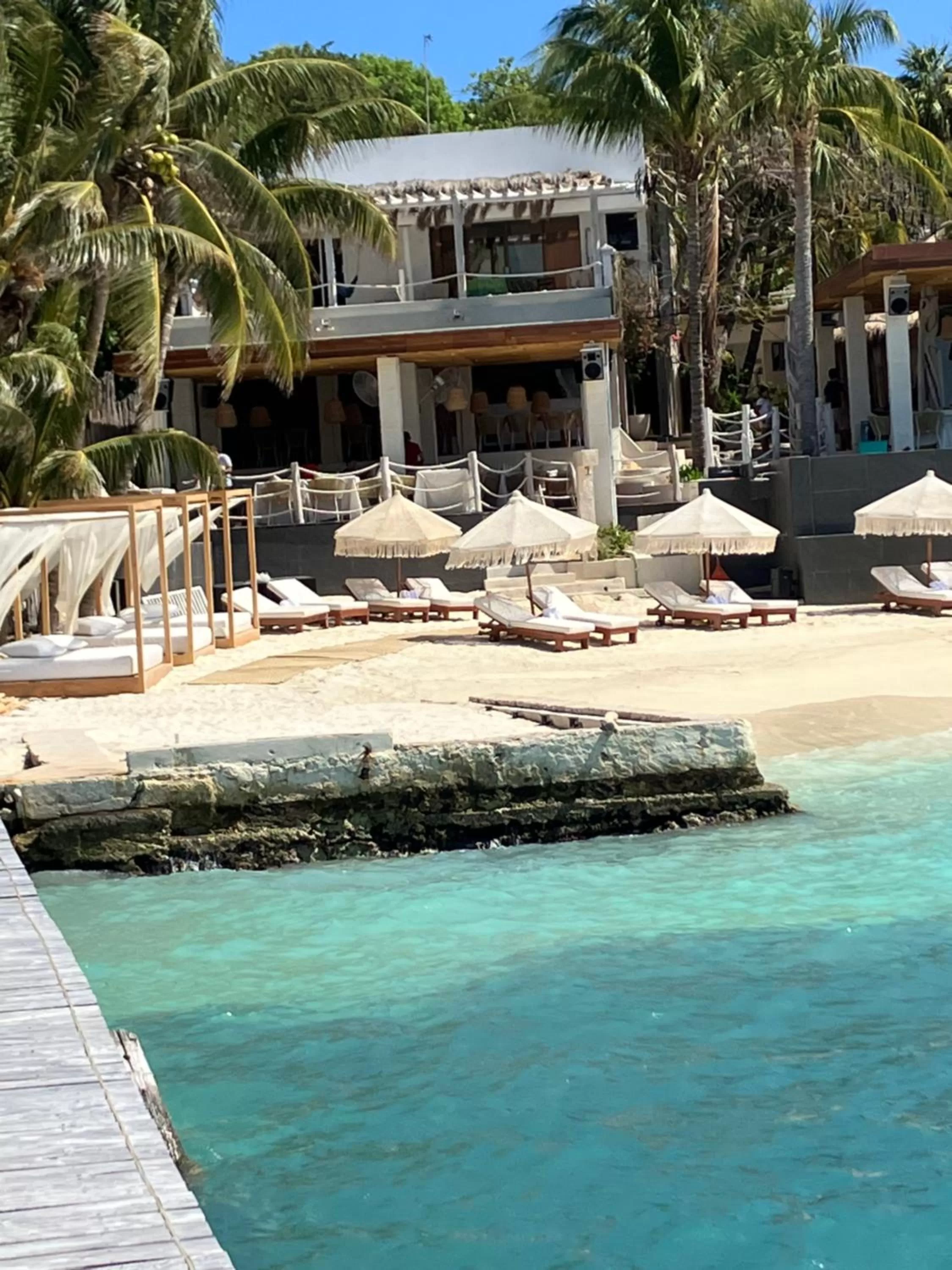 Beach in Maria's Kan Kin