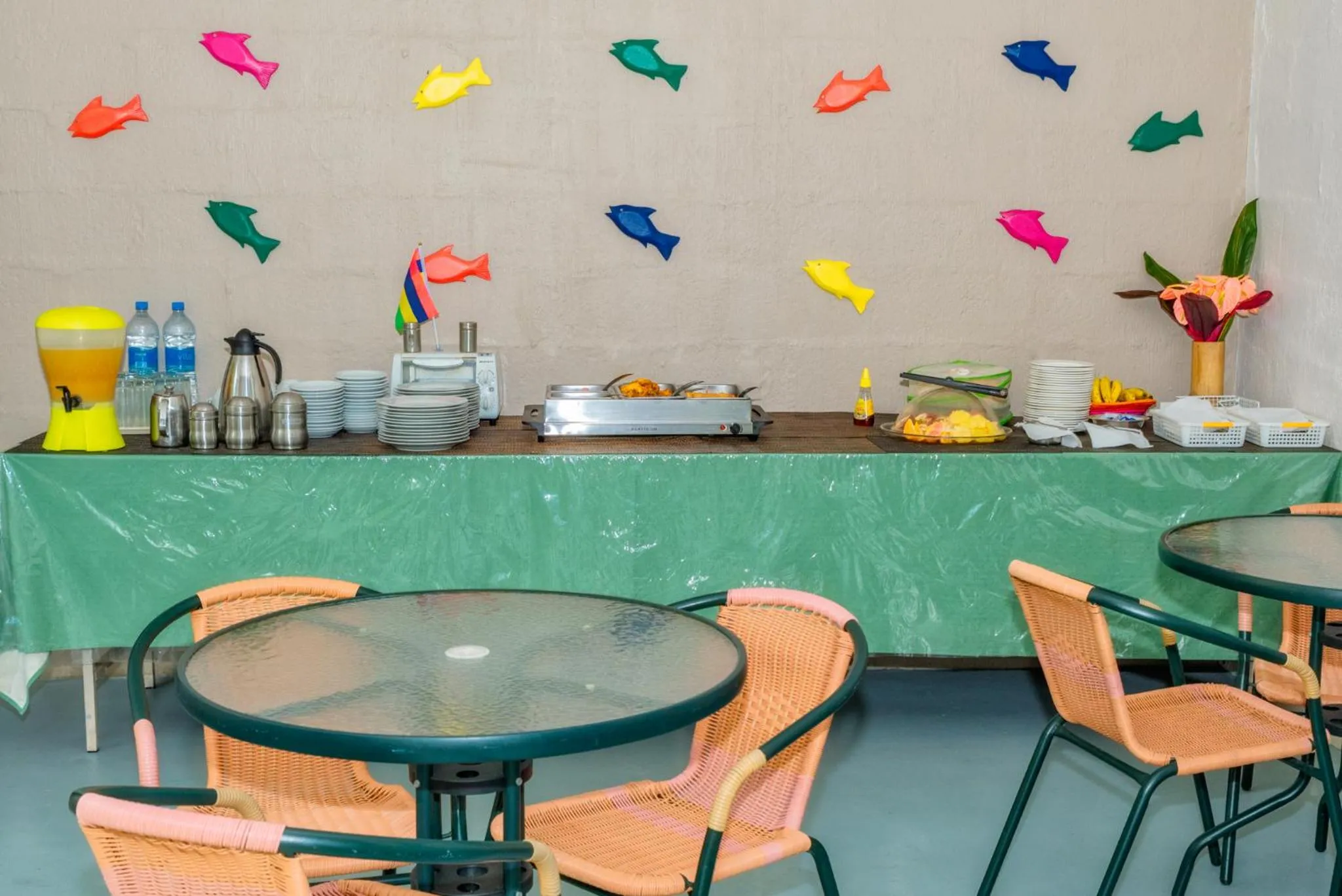 Restaurant/places to eat in EvaZion