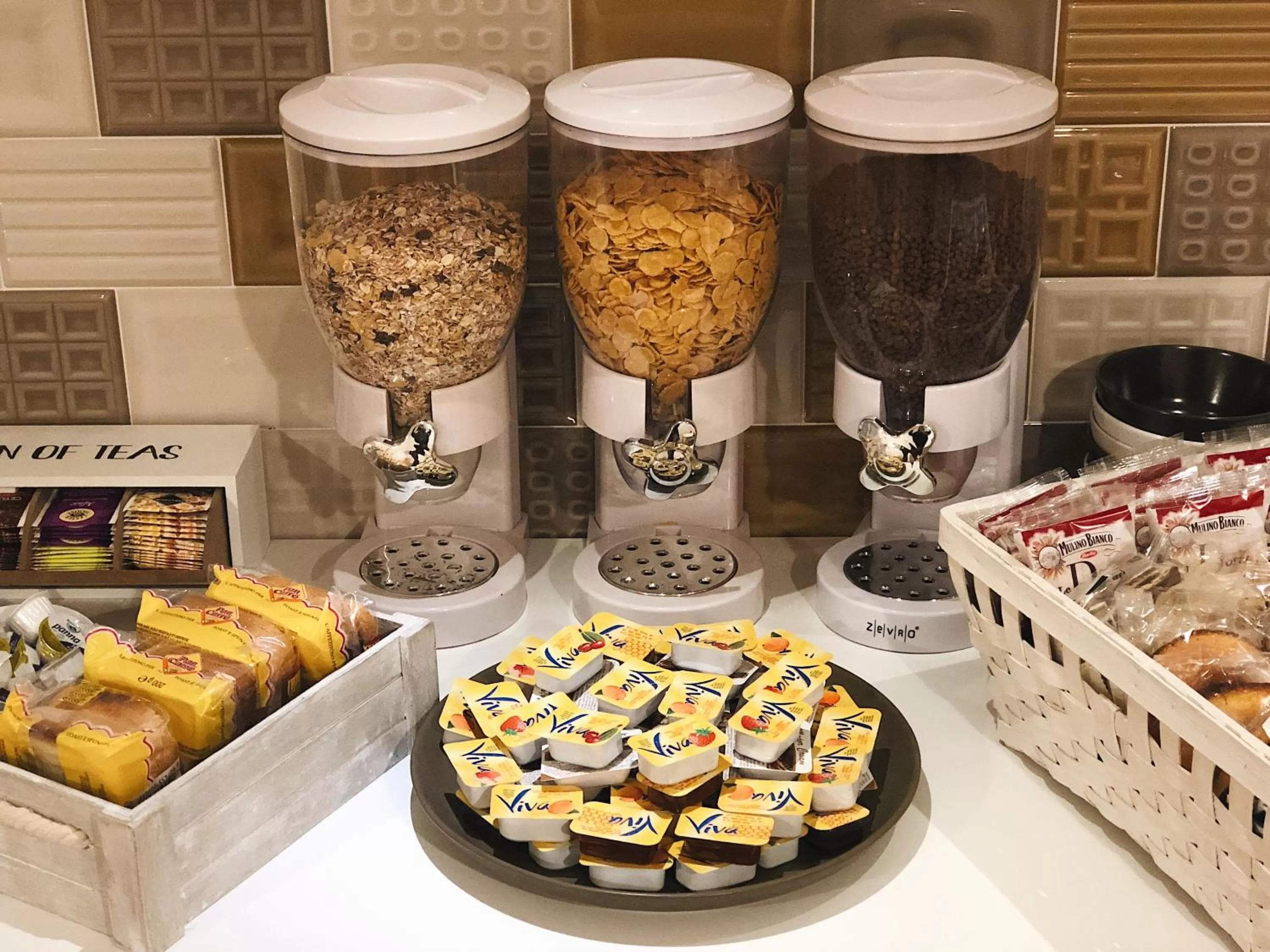 Breakfast, Food in Mirabilia Urbis Roma