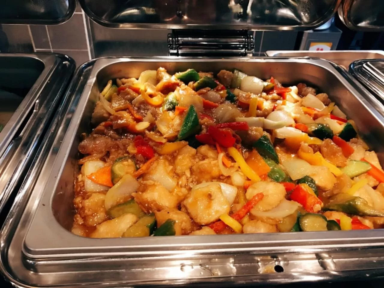 Buffet breakfast in Hotel Midtown Richardson