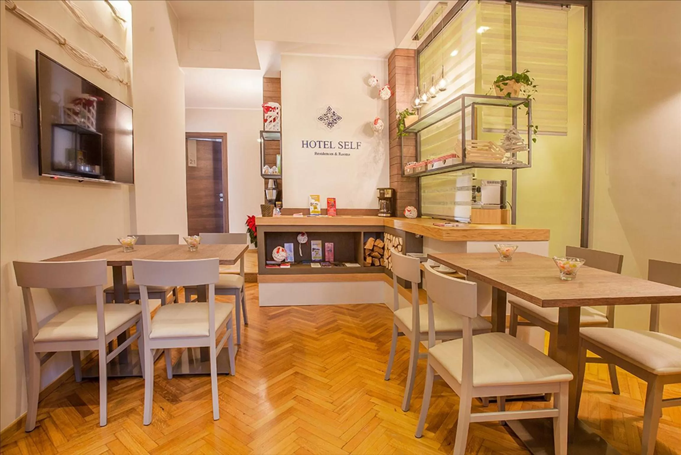 Food and drinks in B&B Palazzo Depretis