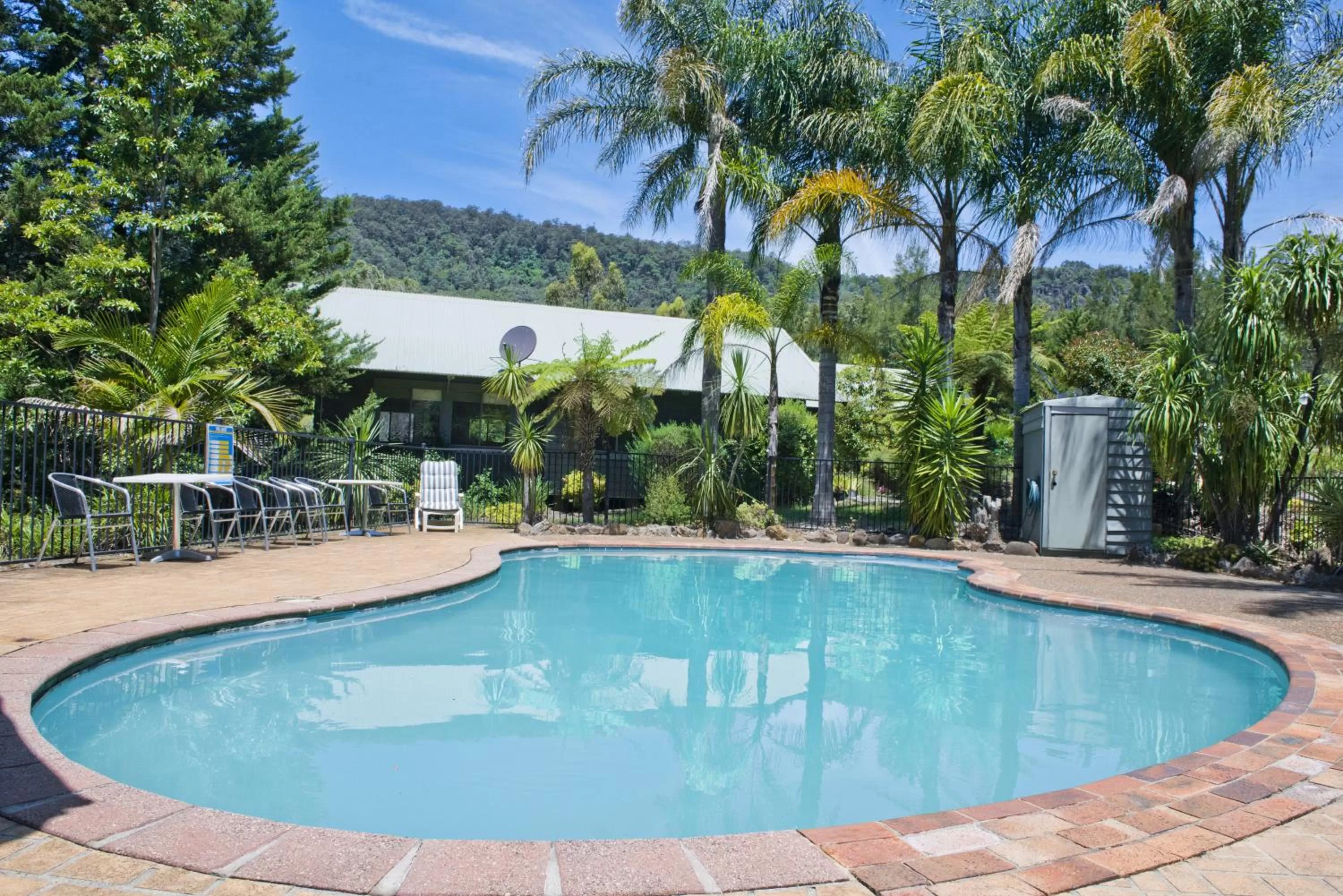 Swimming pool in Kangaroo Valley Golf and Country Retreat