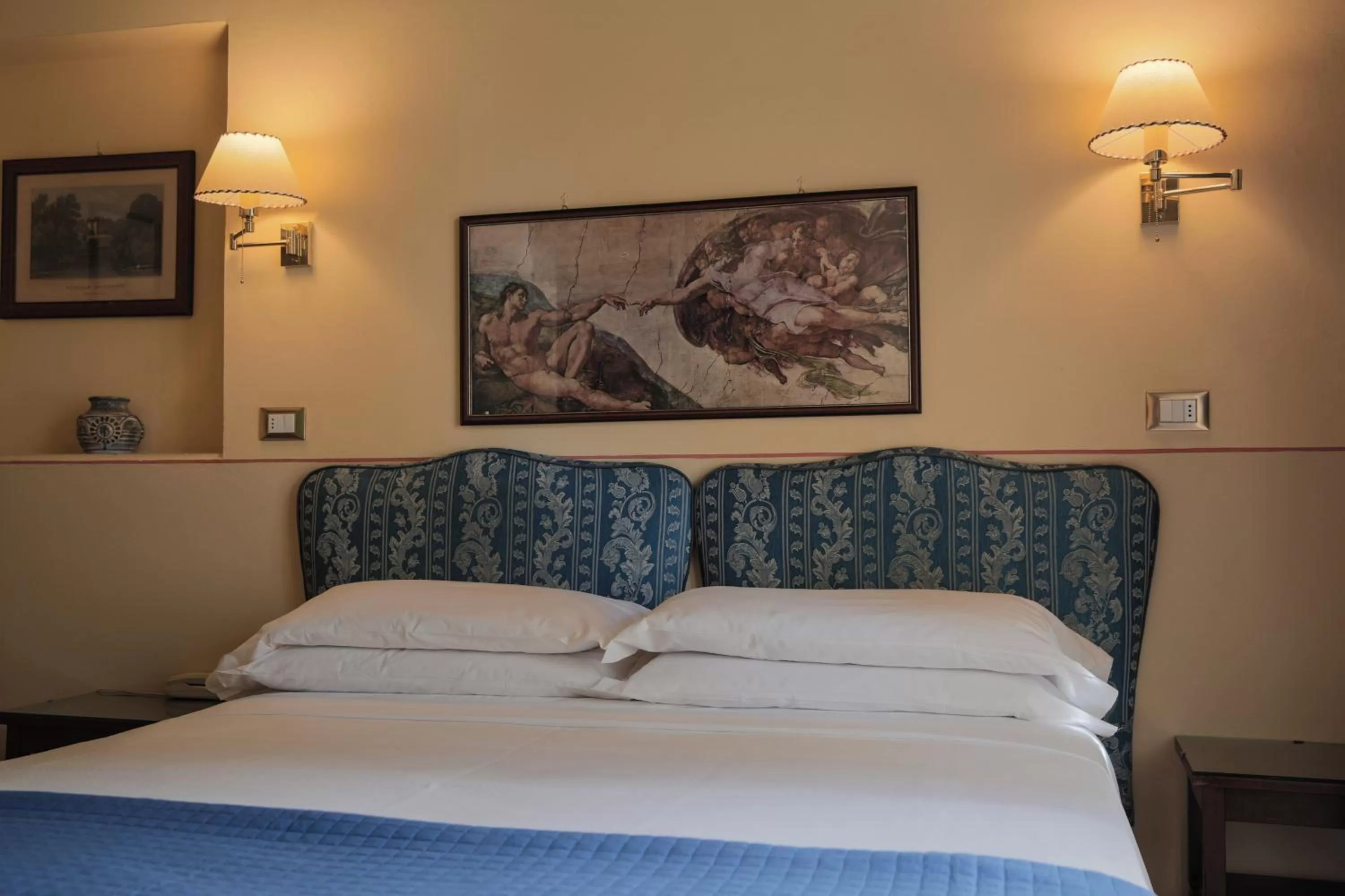Photo of the whole room, Bed in Hotel Villa Liana