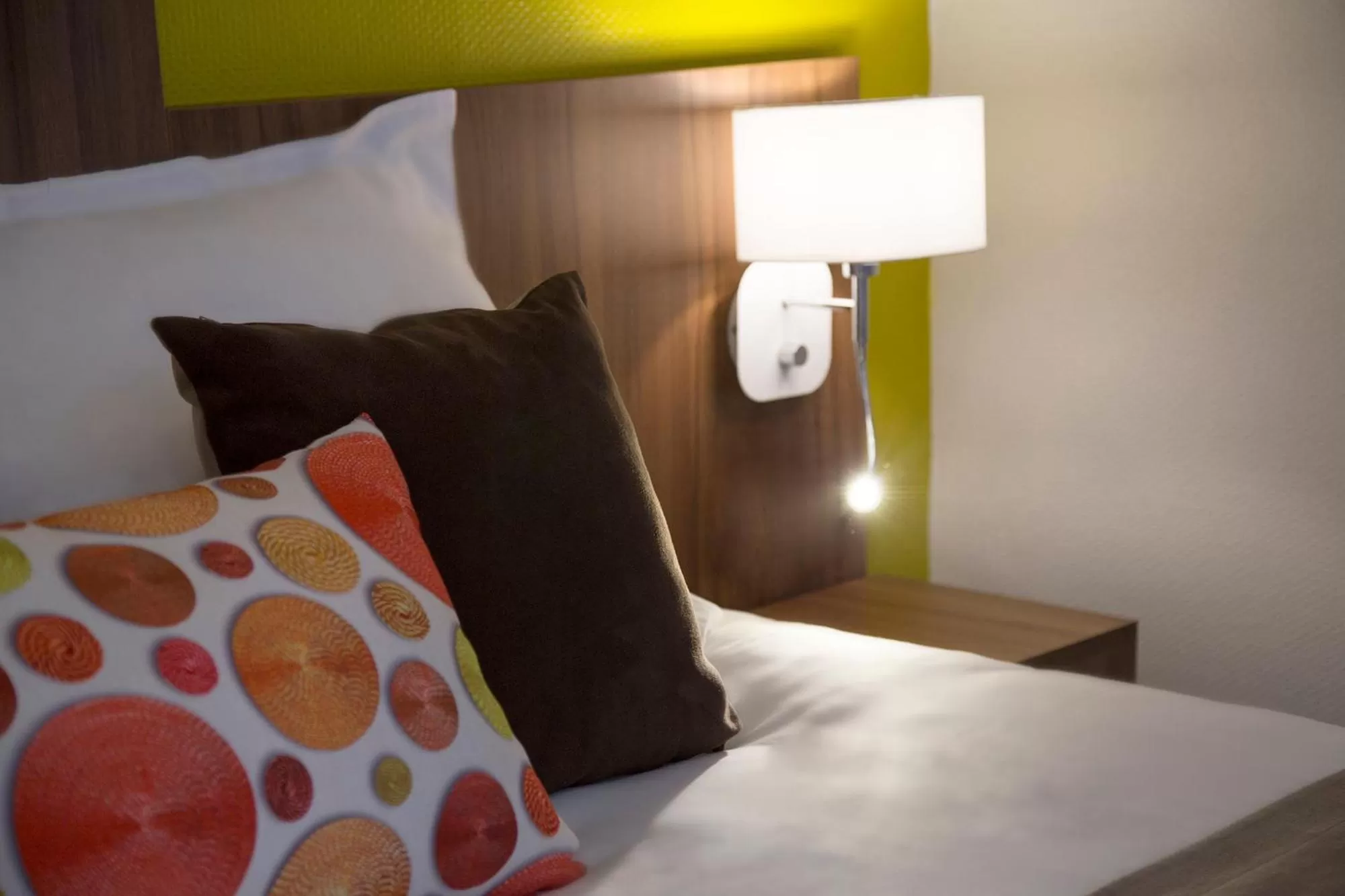 Bedroom, Bed in Logis Hôtel Chaptal, Amboise