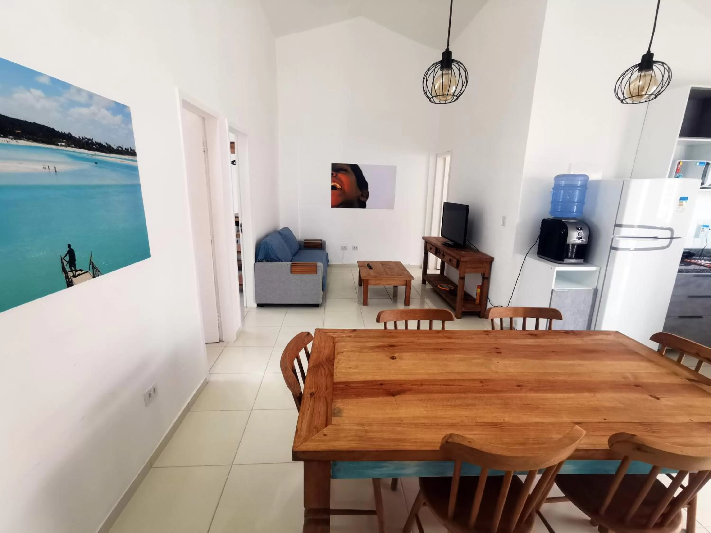 Dining Area in Manga Verde Beach Residence