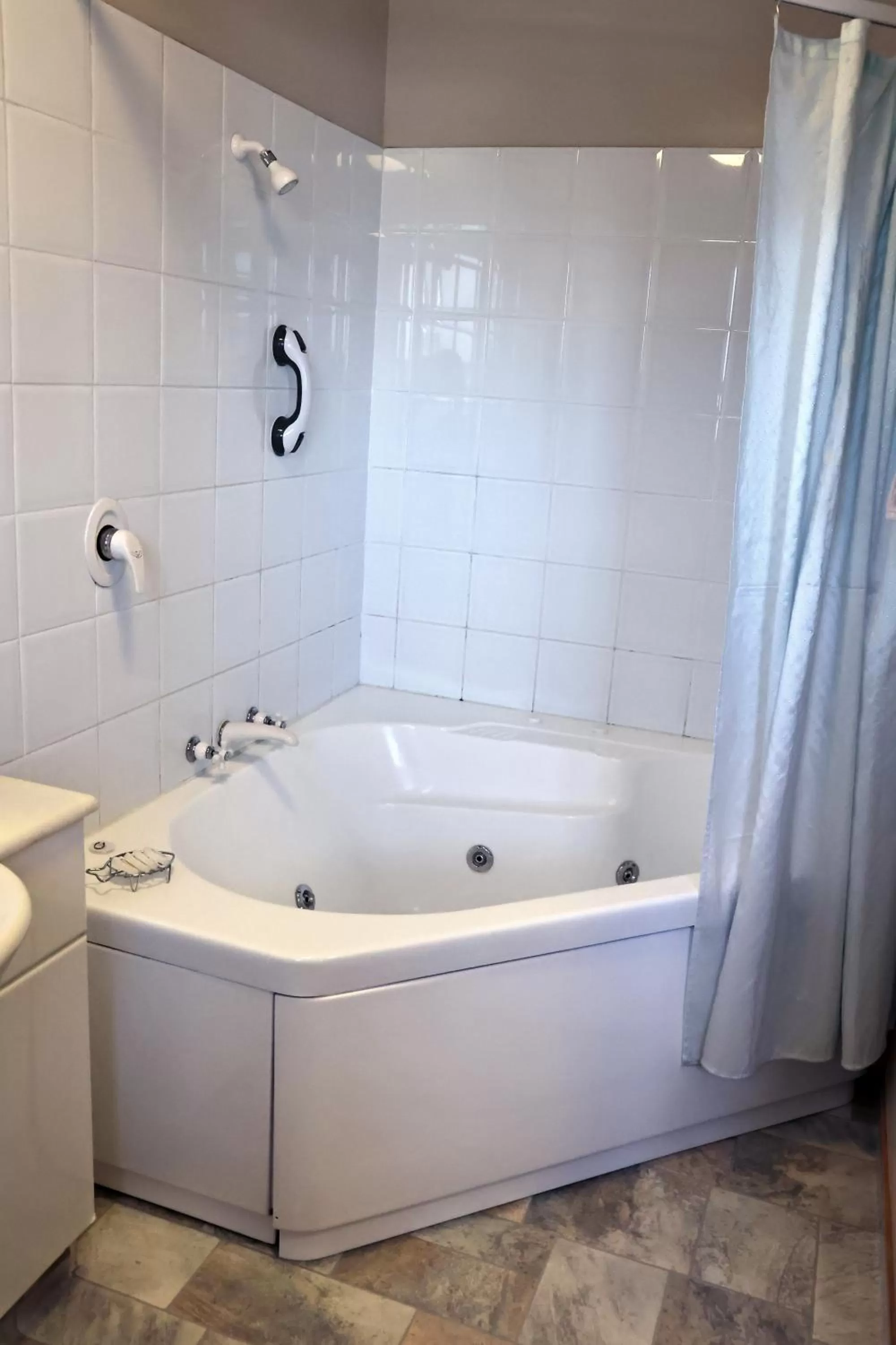 Baywatch Motor Lodge