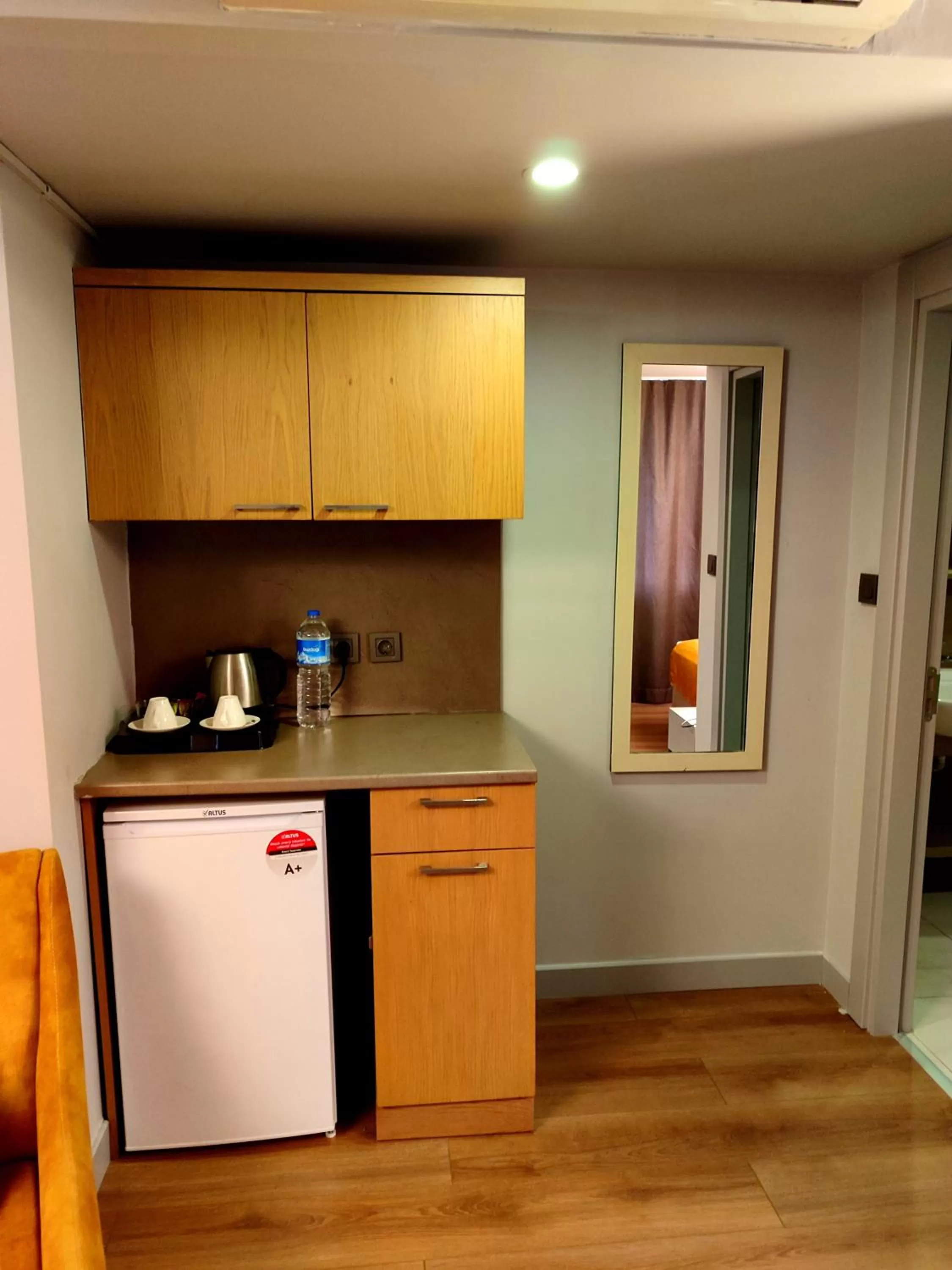 Coffee/tea facilities in Galata World Hotel