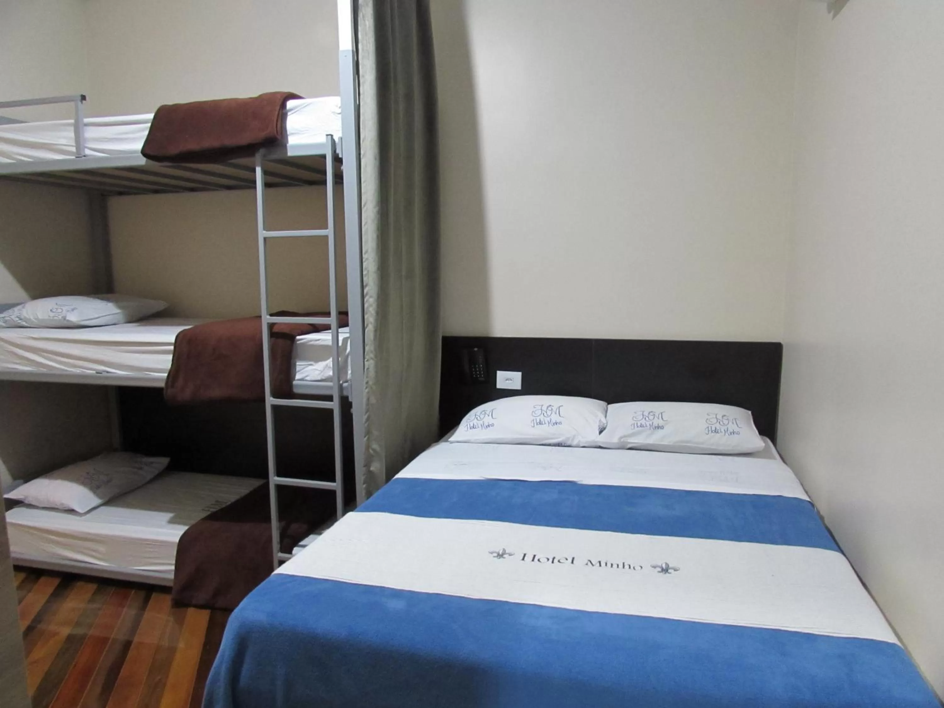 Bed in Hotel Minho - Próximo a 25 de Março, Brás, Bom Retiro e Hospital Pérola Byington