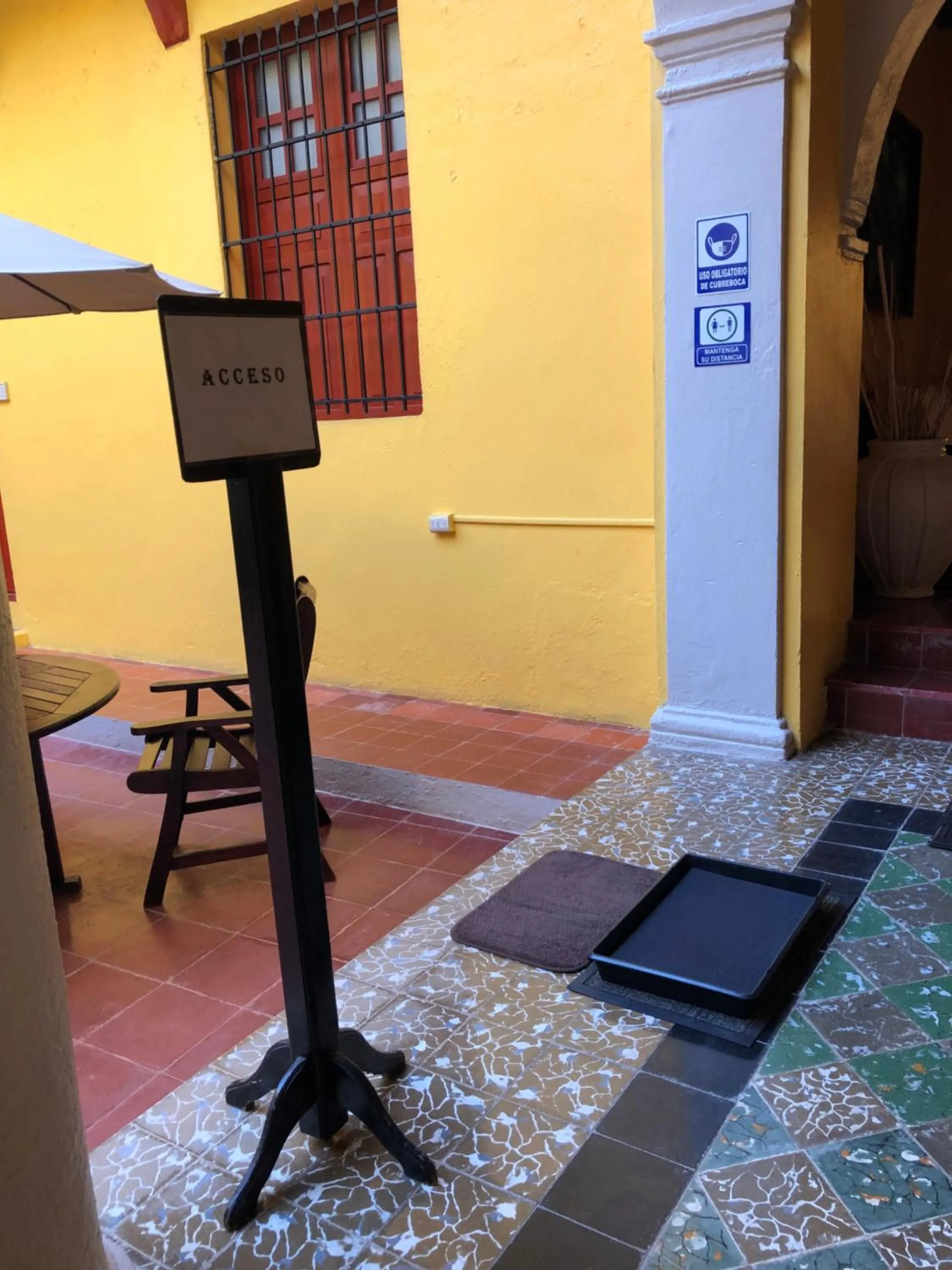 Patio in Castelmar Hotel