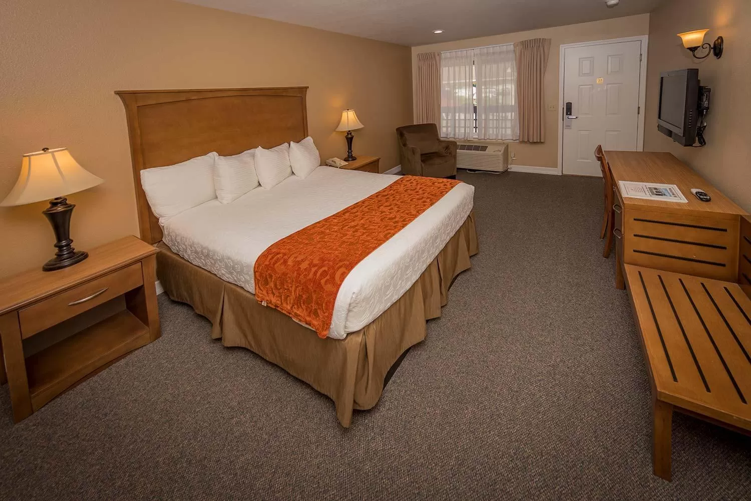 TV and multimedia, Bed in Mill Village Motel