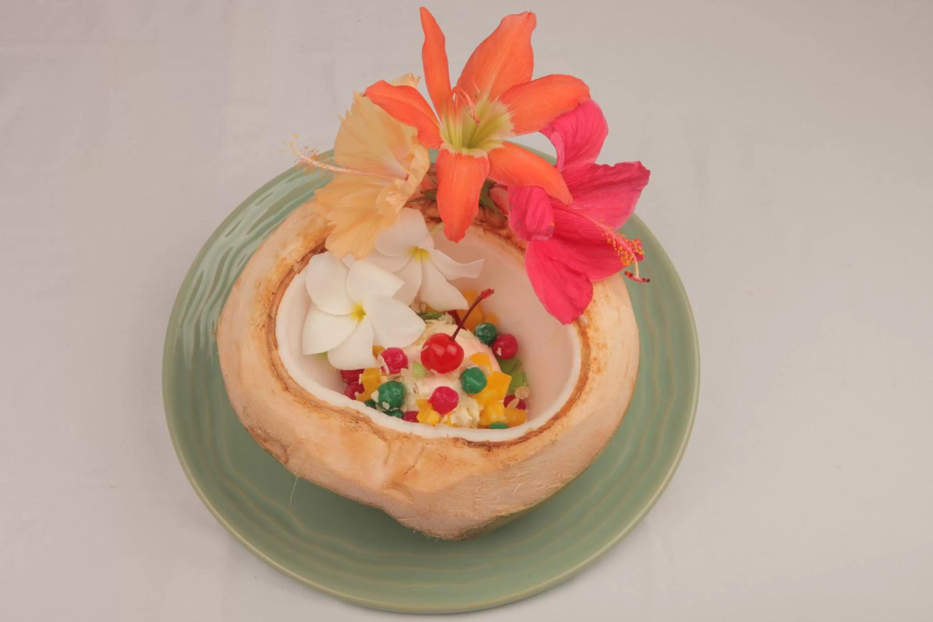 Food in Donatela Resort and Sanctuary