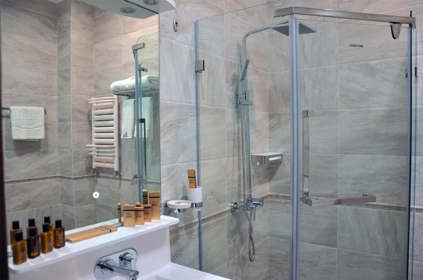 Parliament Palace Hotel