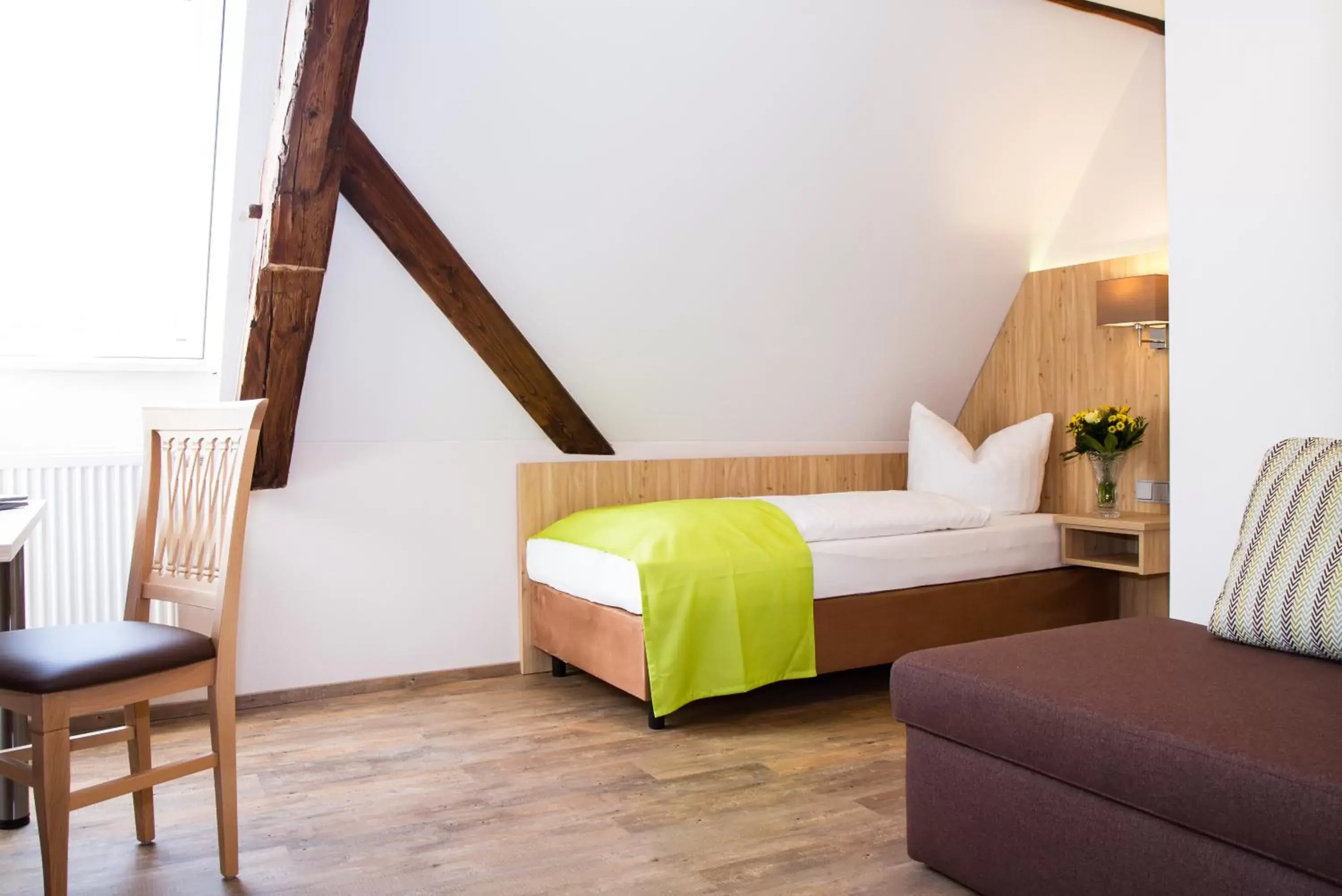 Single Room - single occupancy in Hotel-Gasthof Blaue Traube e.K. Single Room - single occupancy in Hotel-Gasthof Blaue Traube e.K.
