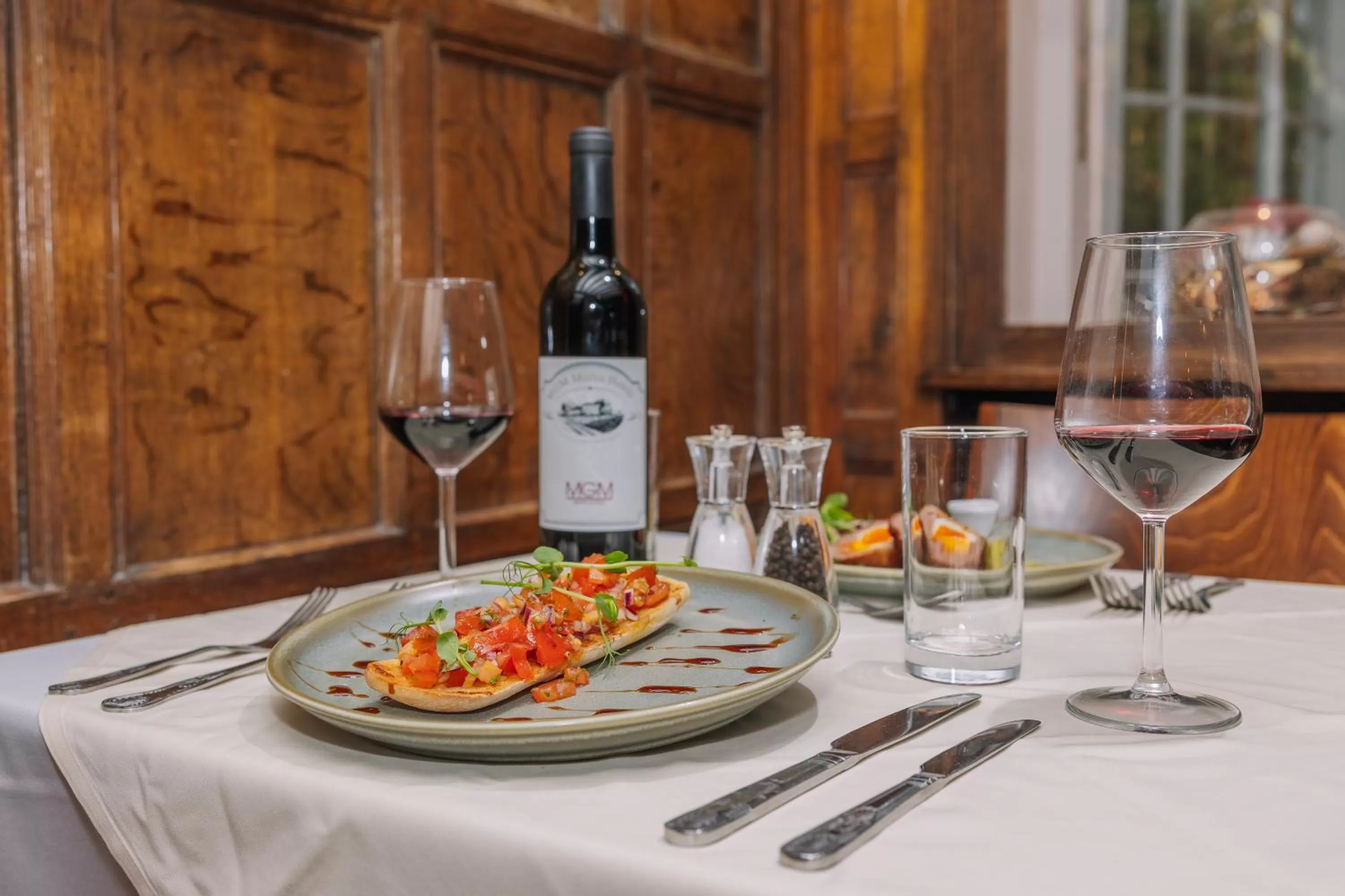 Diving in Muthu Belstead Brook Hotel