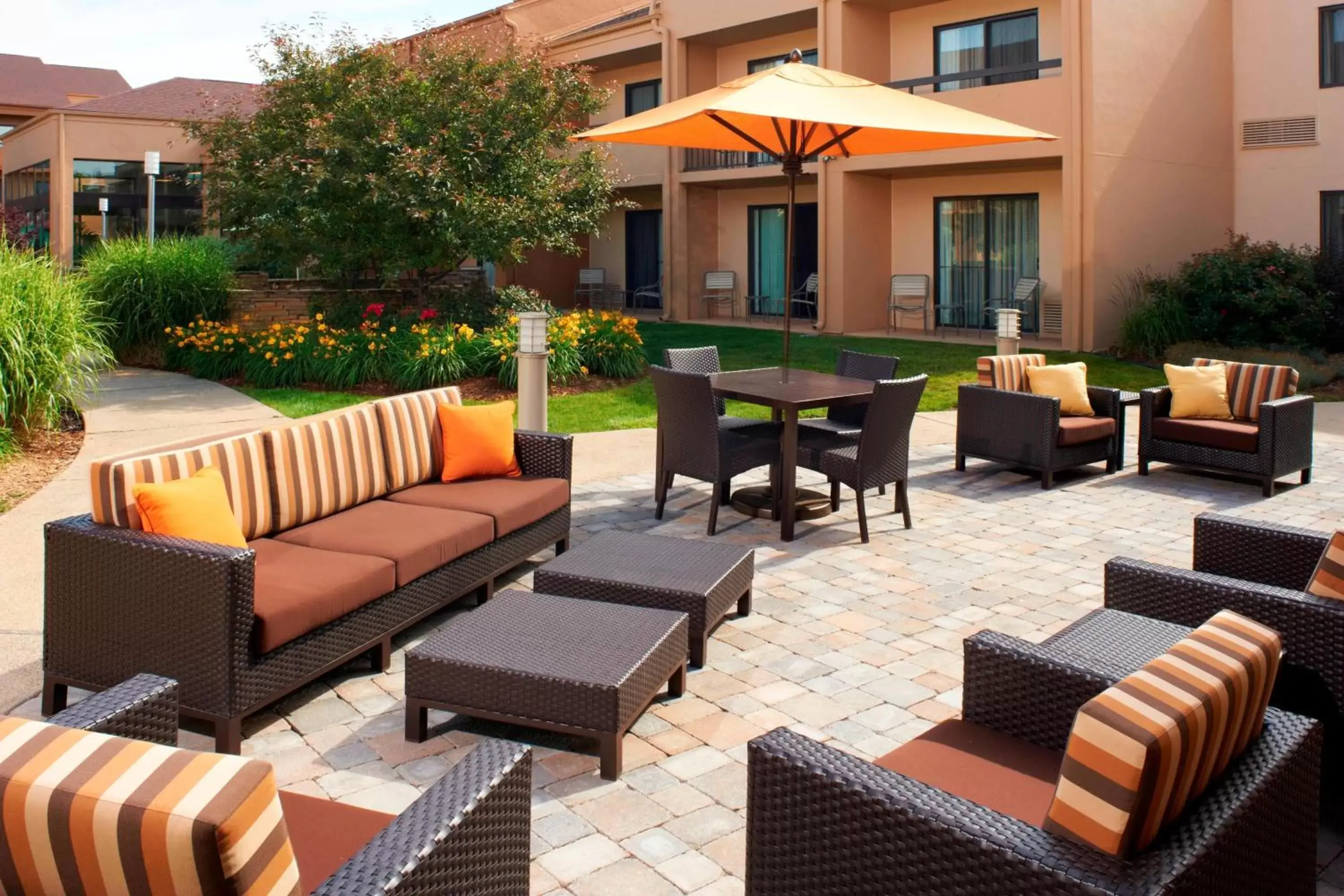 Courtyard by Marriott Rockford Courtyard by Marriott Rockford