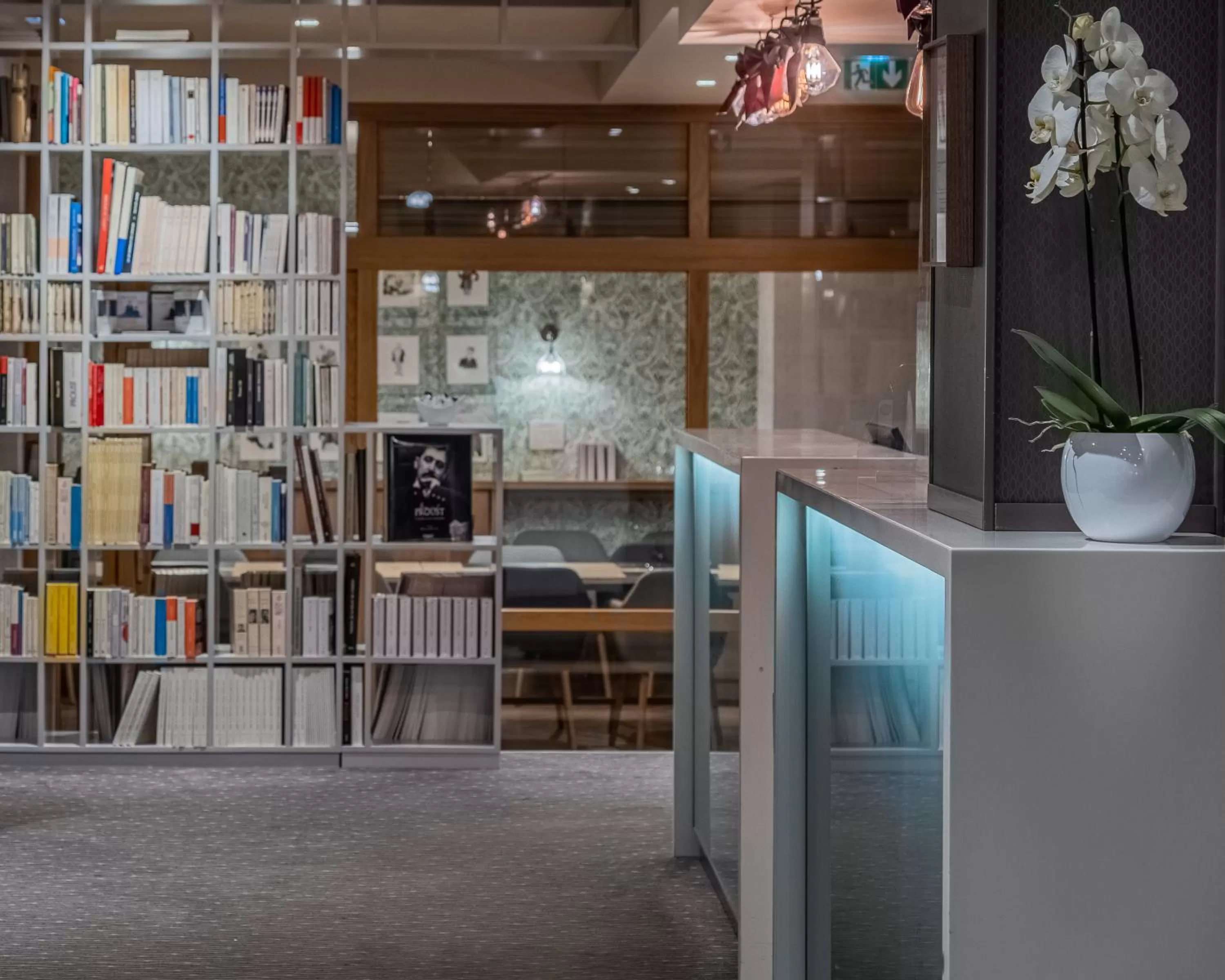Lobby or reception in Hotel Litteraire Le Swann, BW Premier Collection