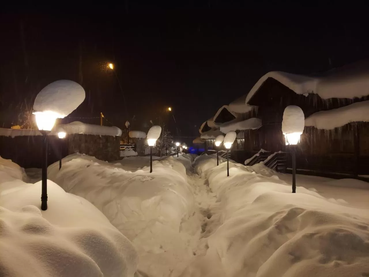 Property building in Hotel Banguriani