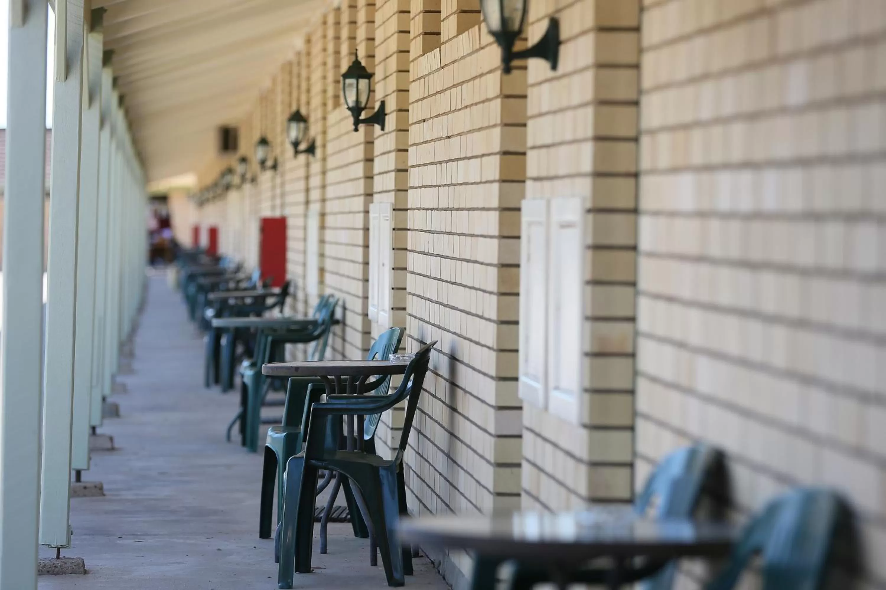 Property building in Burke and Wills Motor Inn