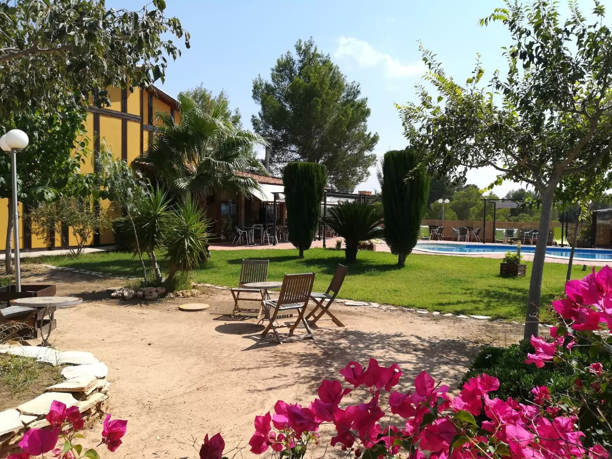 Garden in El Racó de la Pintora "Adults Only"