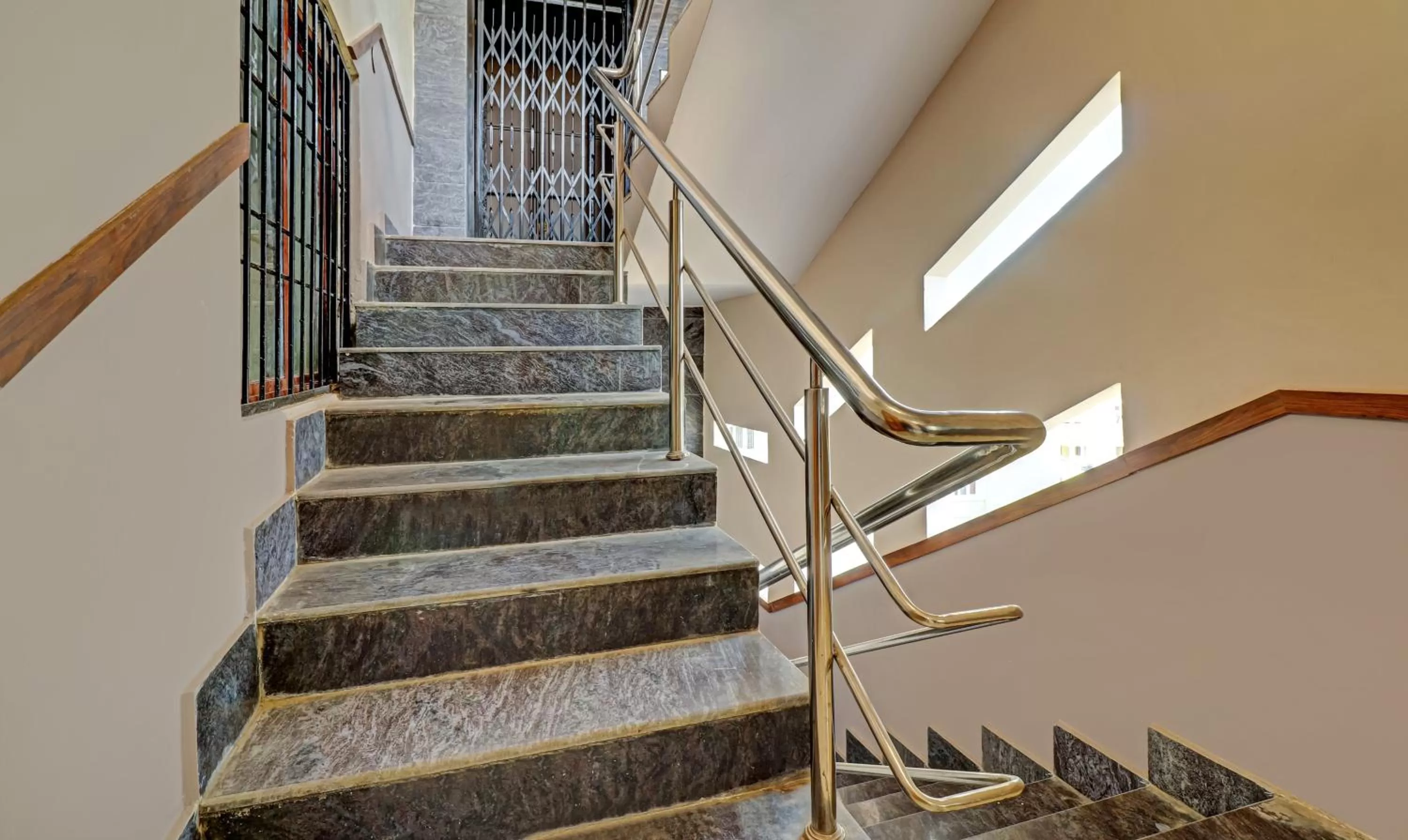 Lobby or reception in Treebo Rainbow Grand