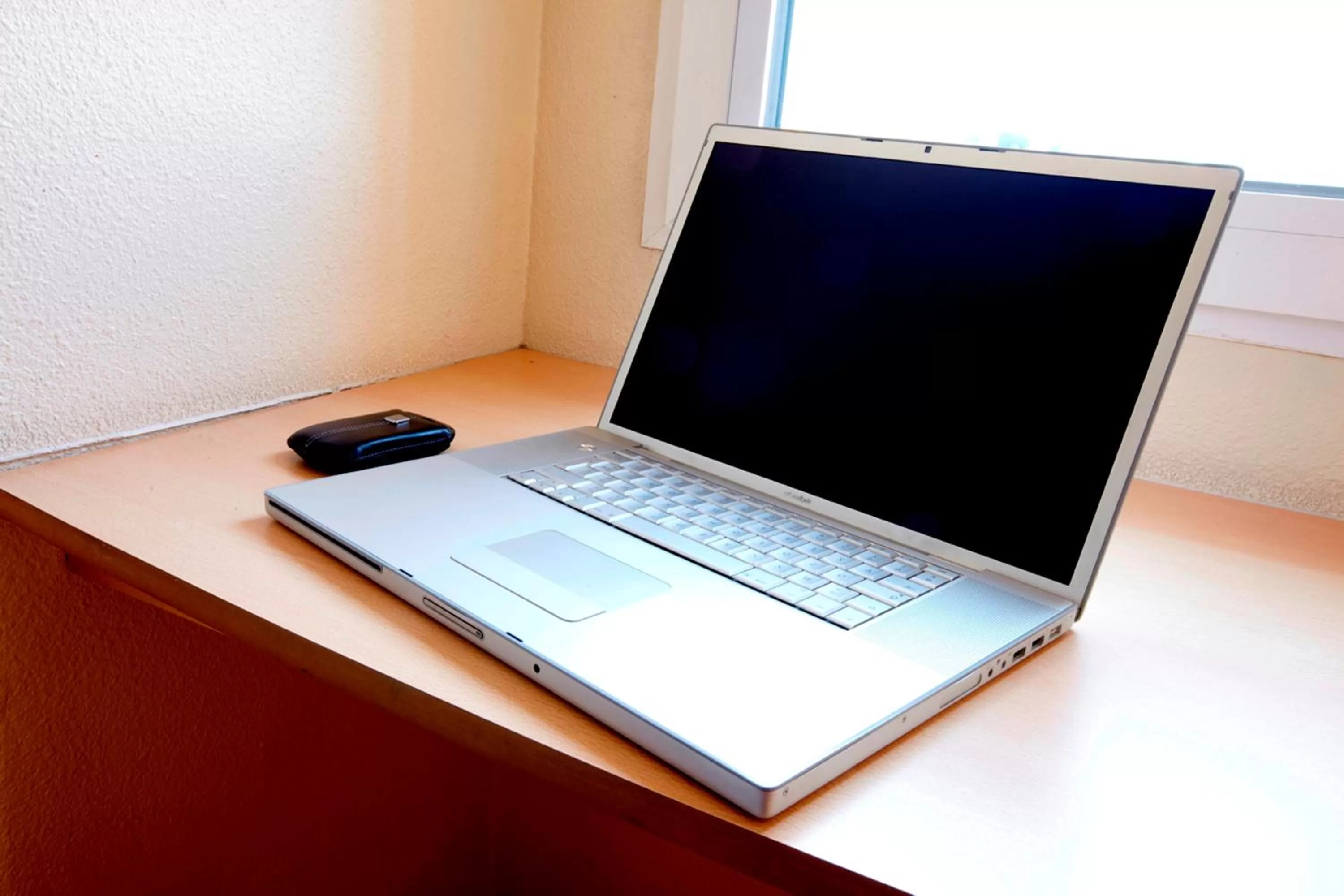 Seating area in Premiere Classe Vannes