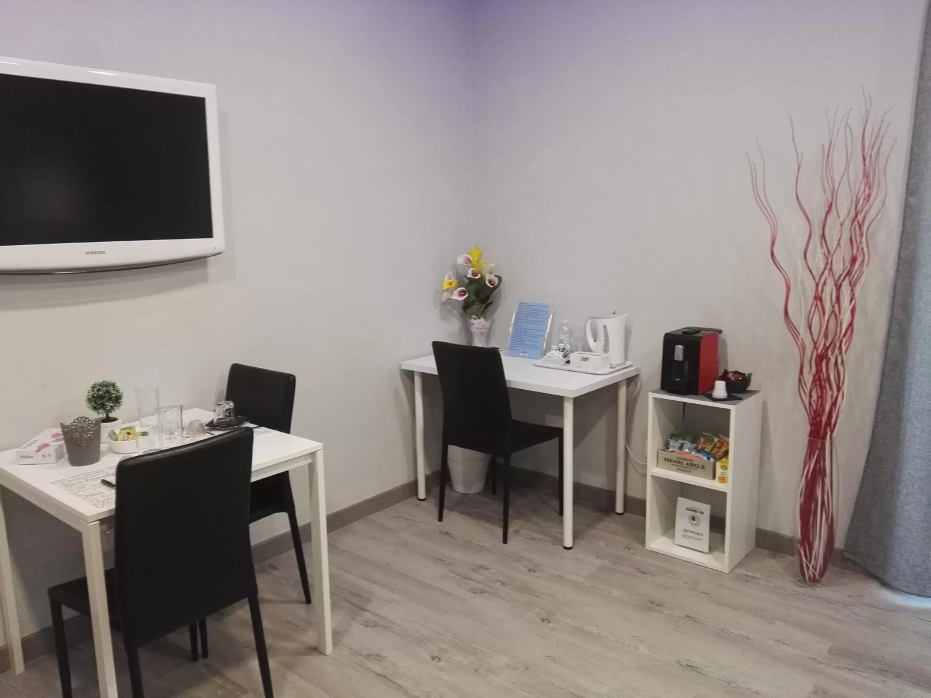 TV/Entertainment Center in B&B da Lillo