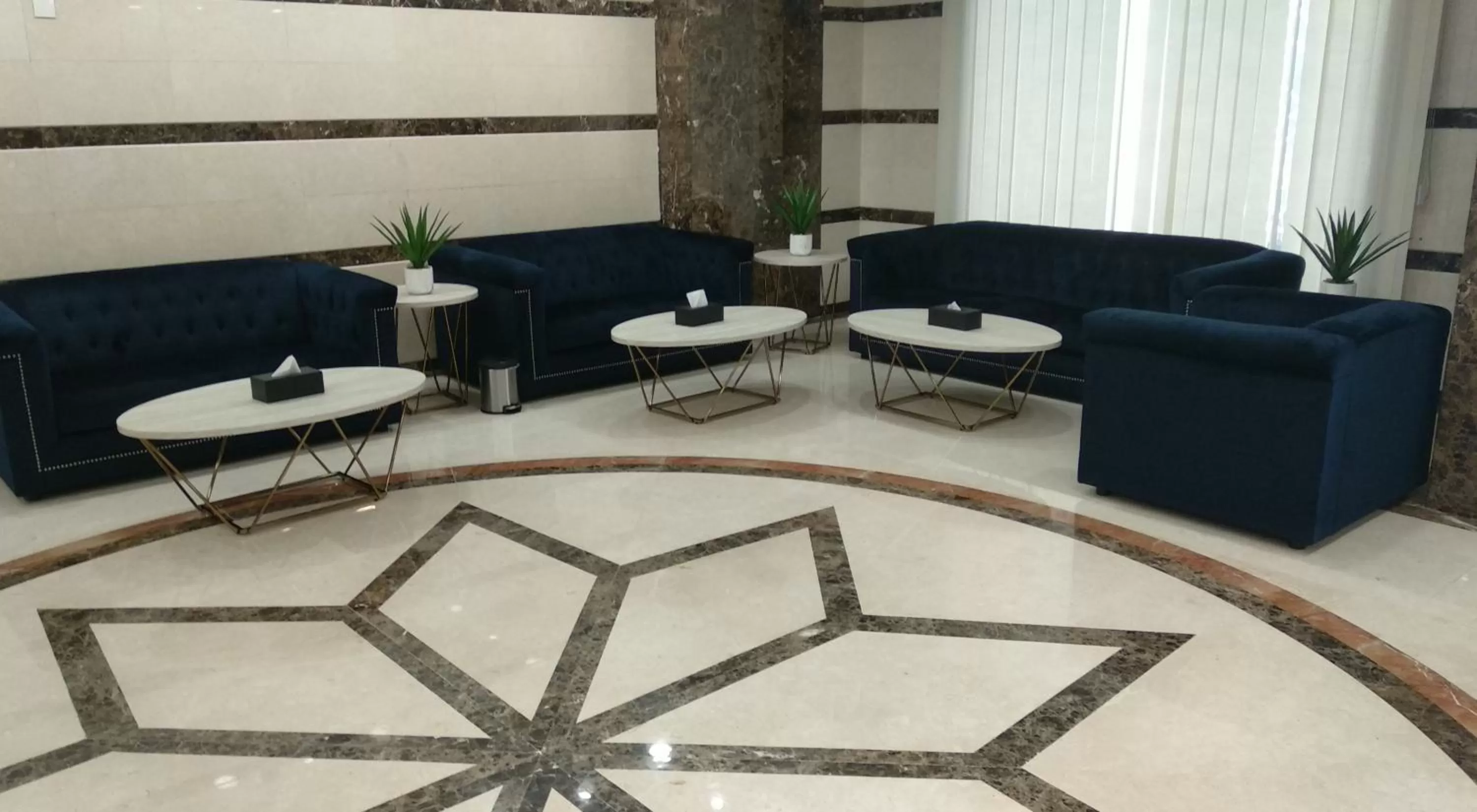 Lobby or reception in يان للشقق المخدومة - Yan Apartments