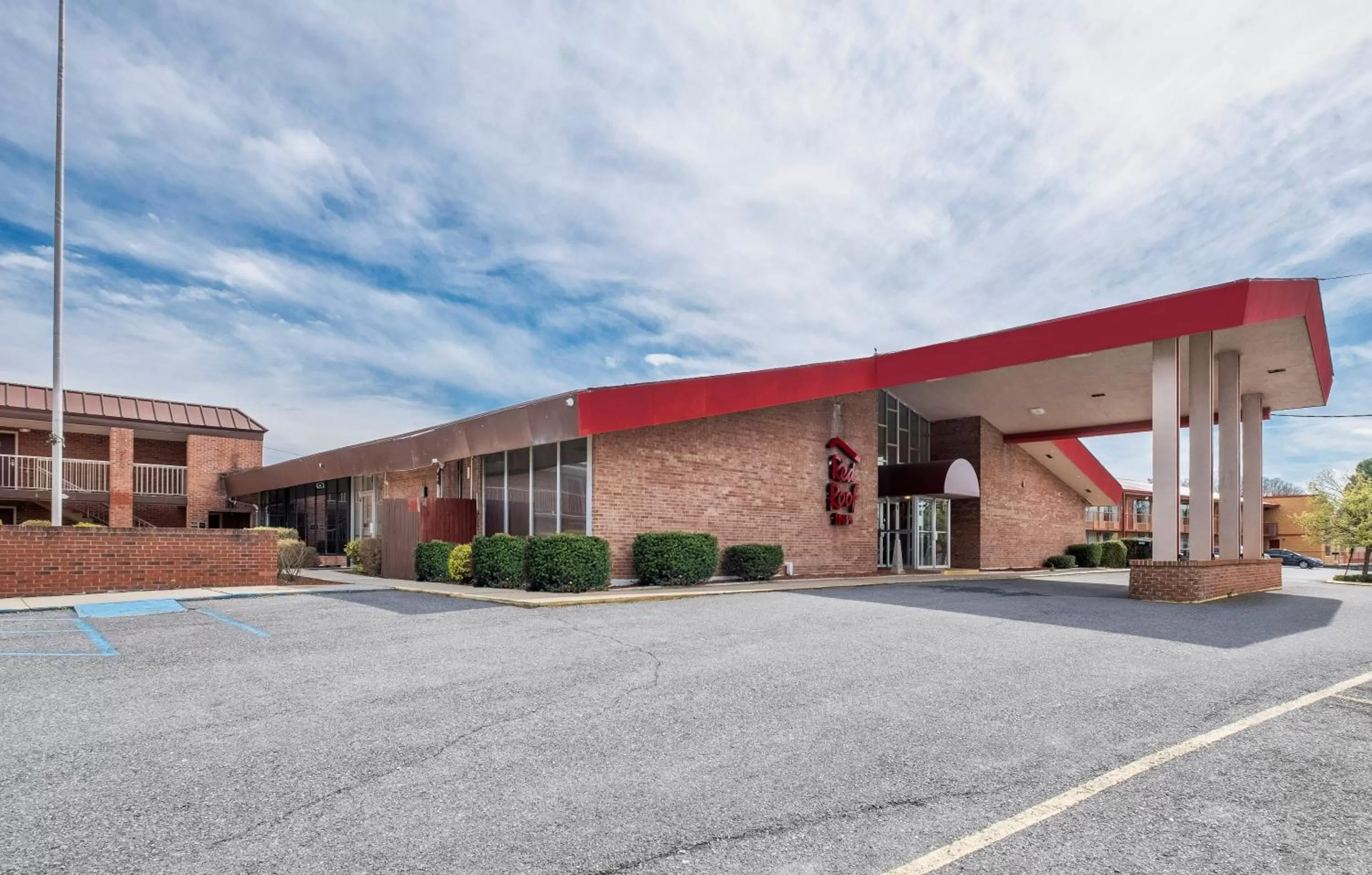 Property building in Red Roof Inn Marion, VA