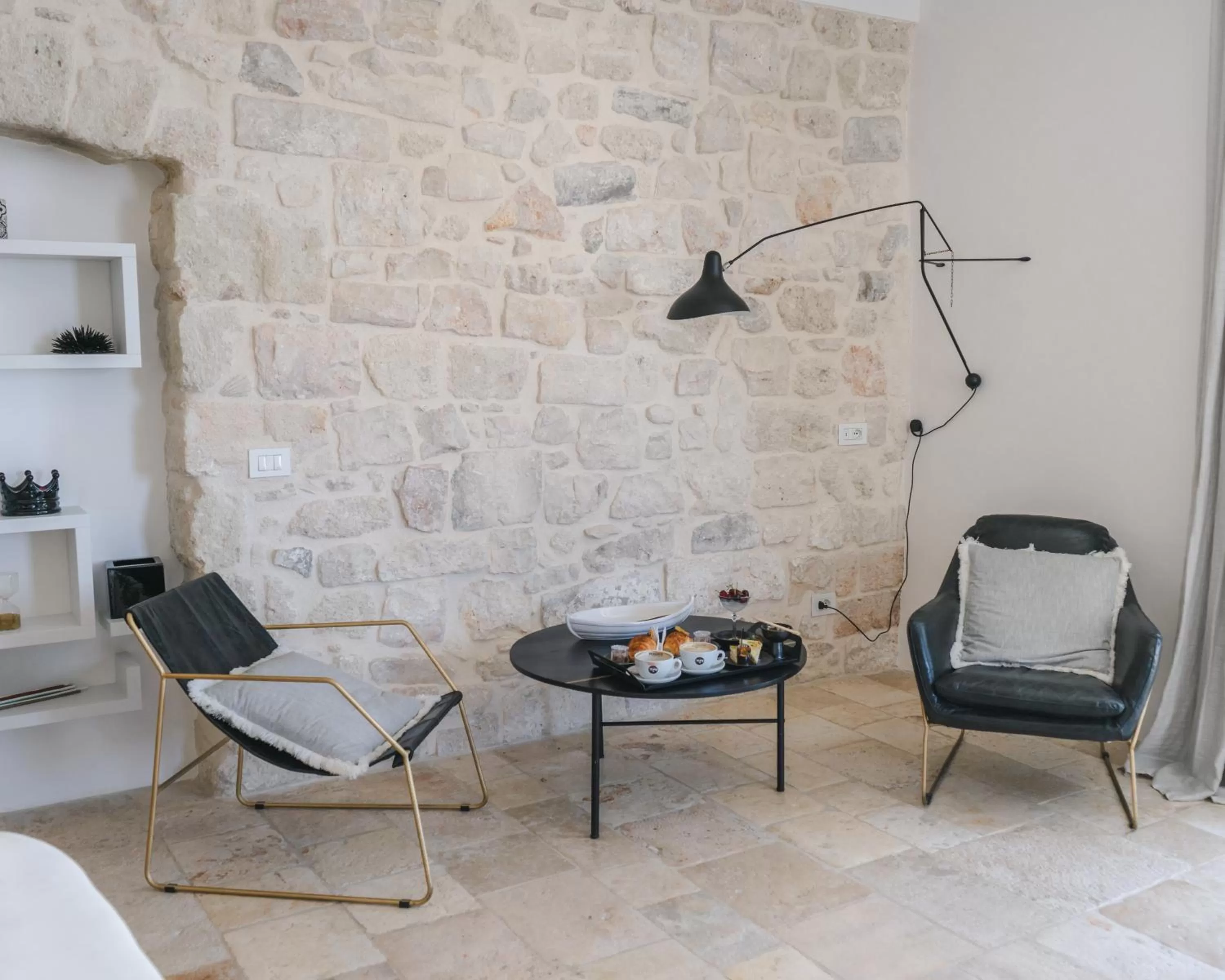 Antico Mondo Rooms & Suites