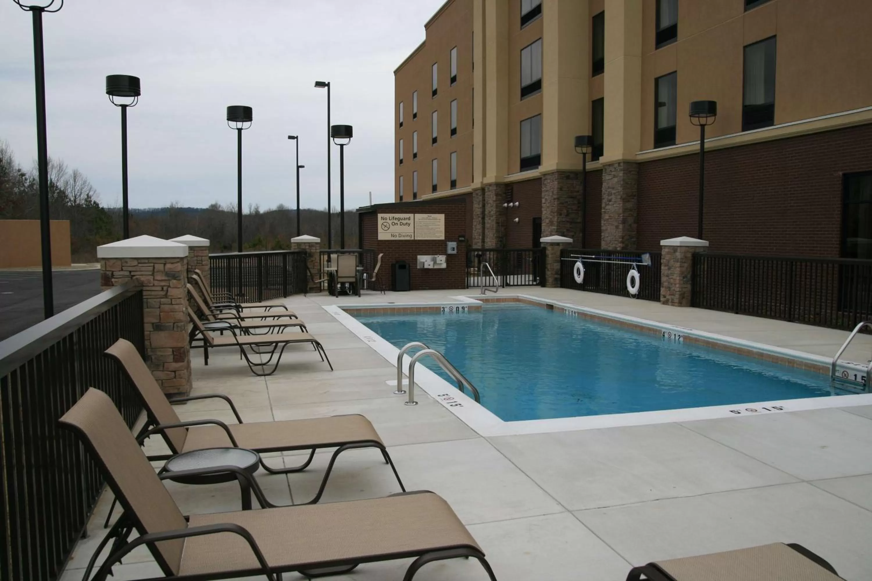 Pool view in Hampton Inn Gadsden/Attalla Interstate 59