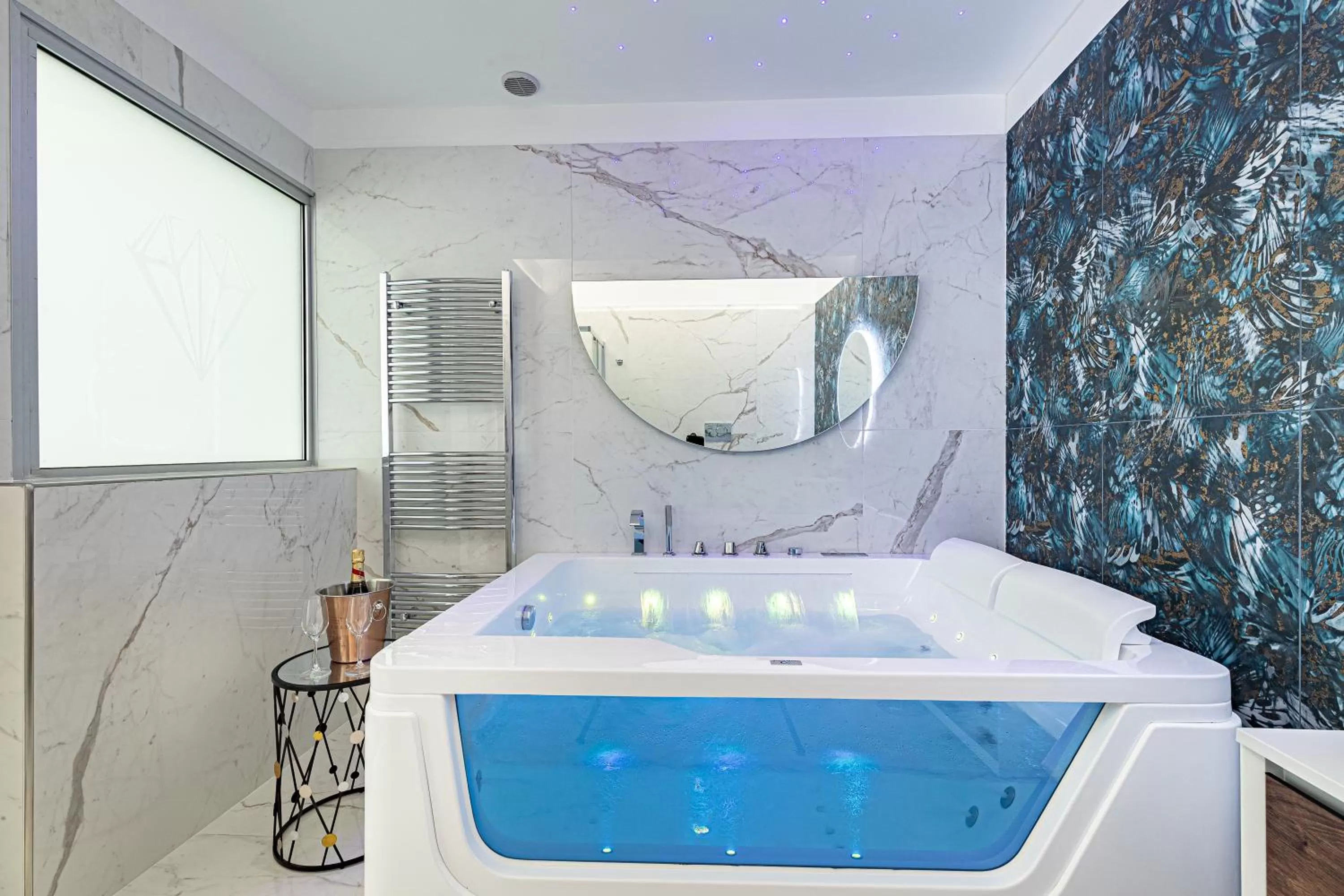 Swimming Pool in Prezioso suites & rooms