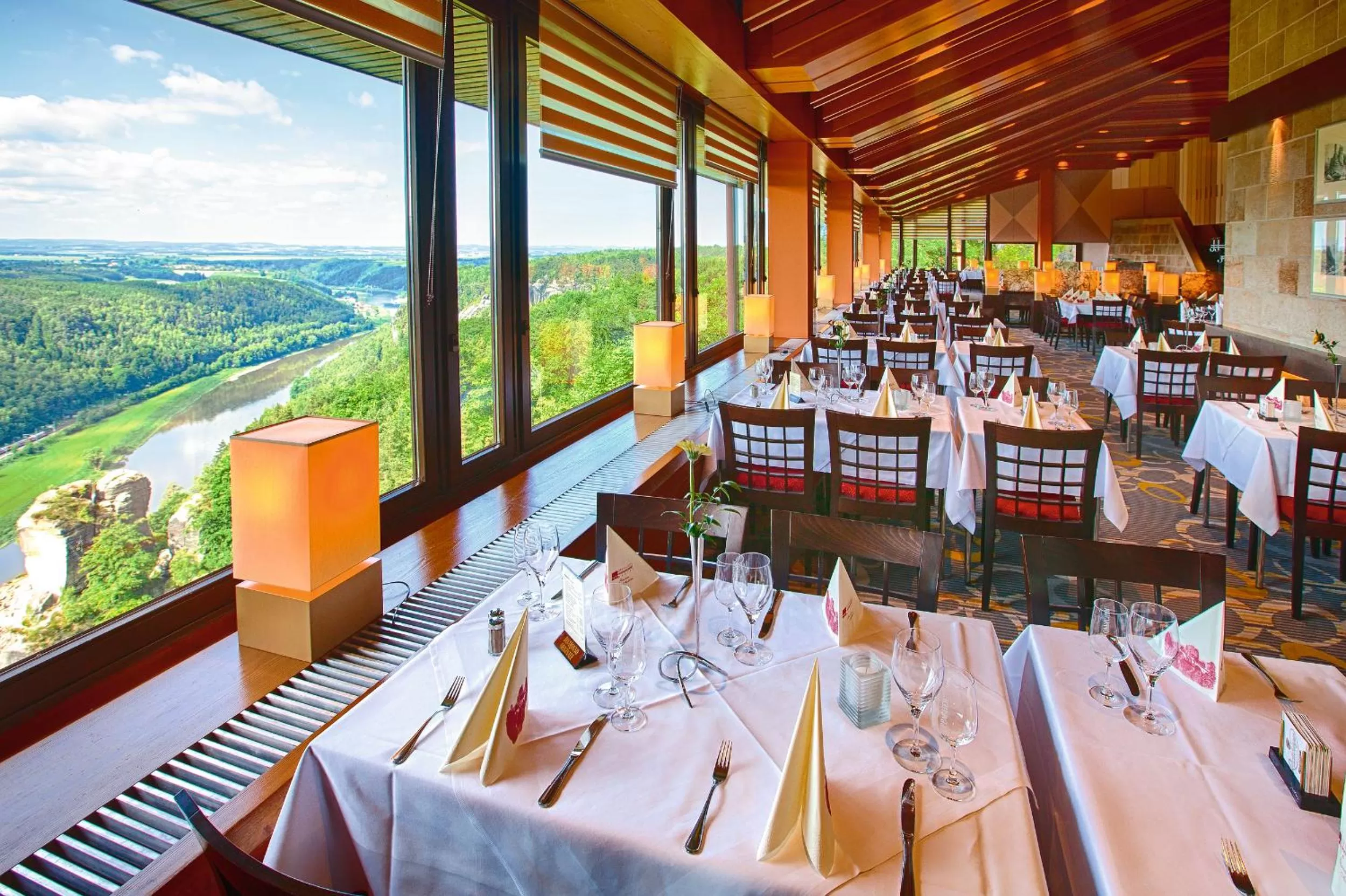 Restaurant/places to eat in Berghotel Bastei