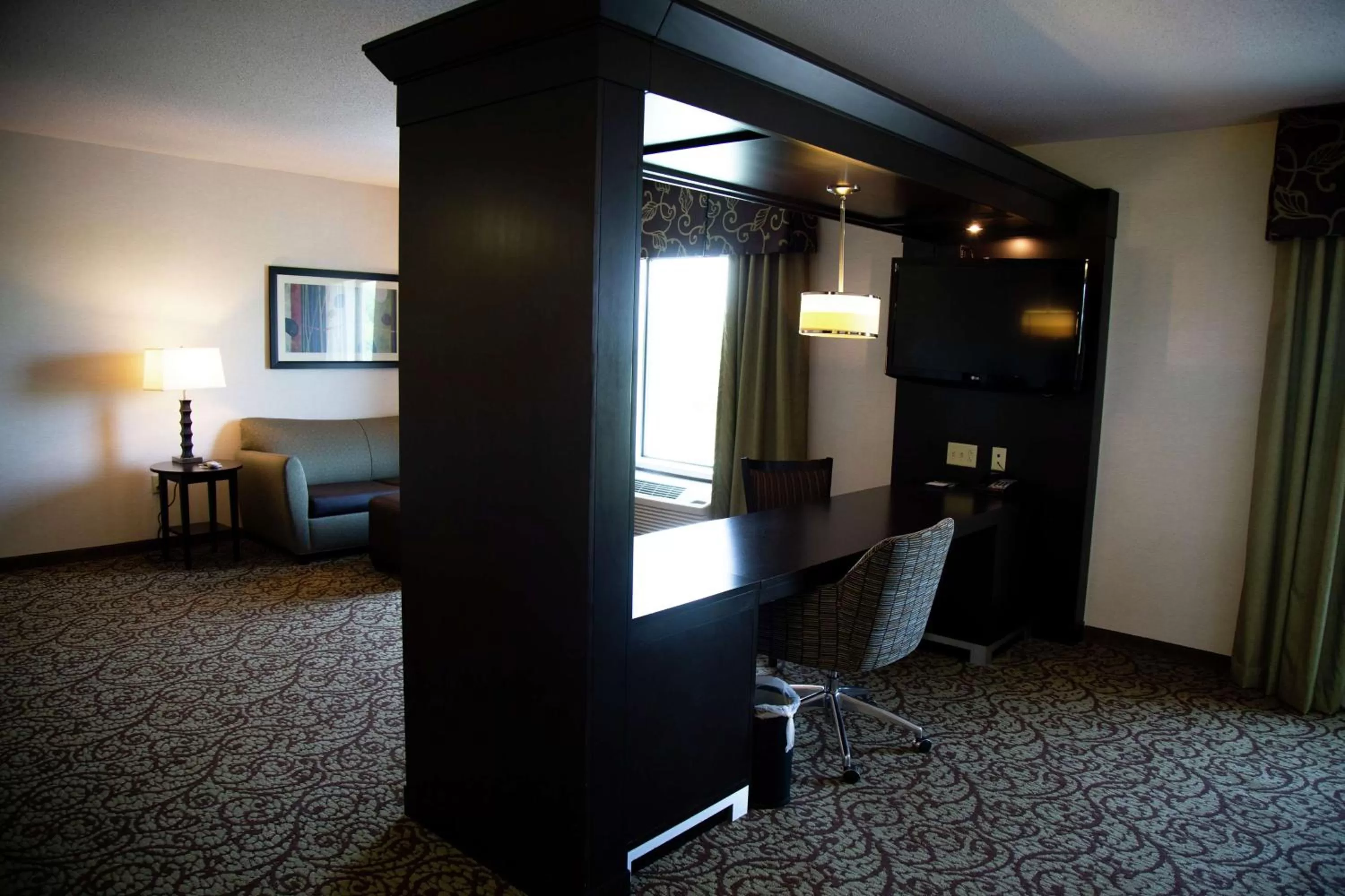 Bedroom in Hampton Inn & Suites Sharon