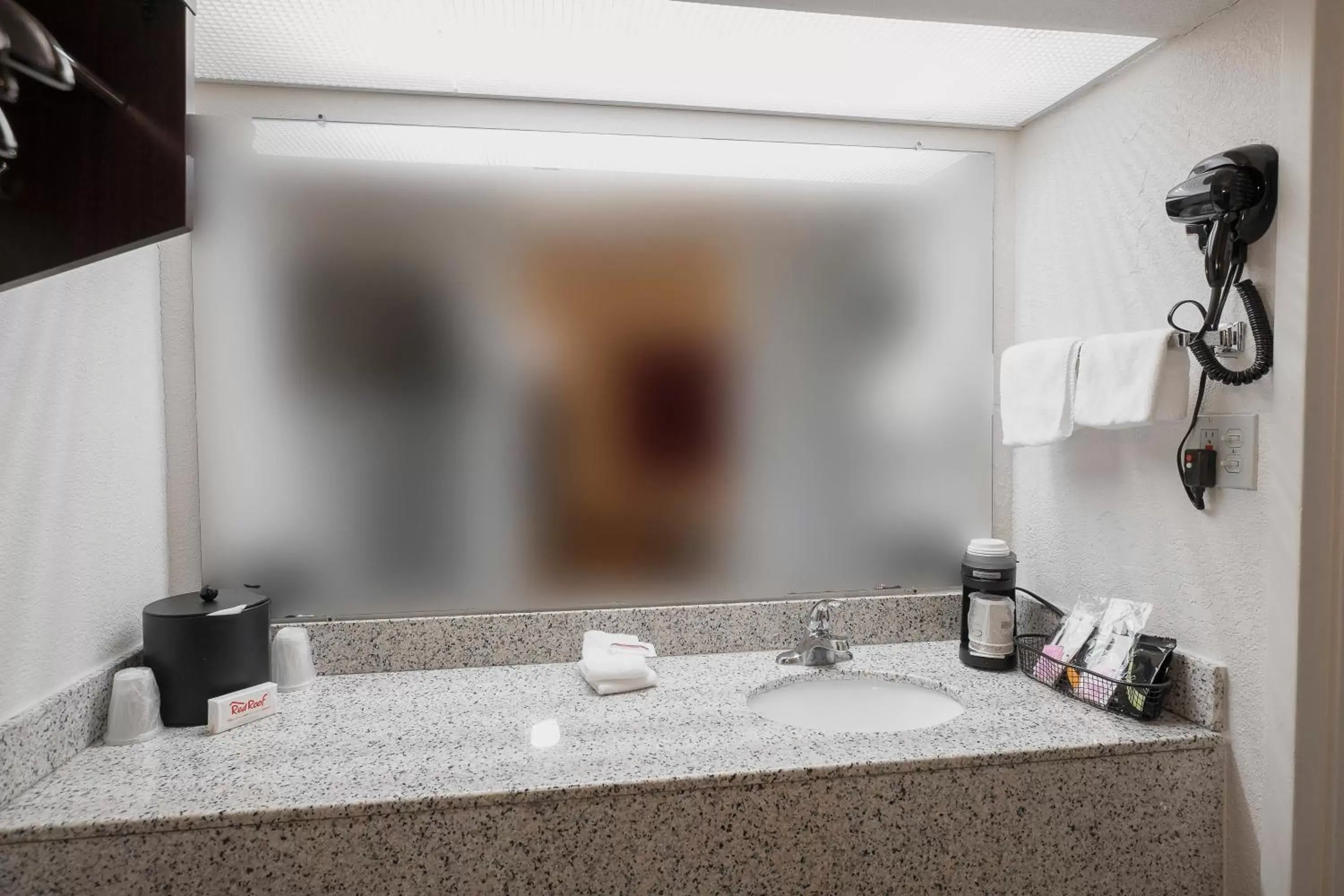 Standard Room with One Double Bed Non-Smoking in Red Roof Inn Walterboro Standard Room with One Double Bed Non-Smoking in Red Roof Inn Walterboro