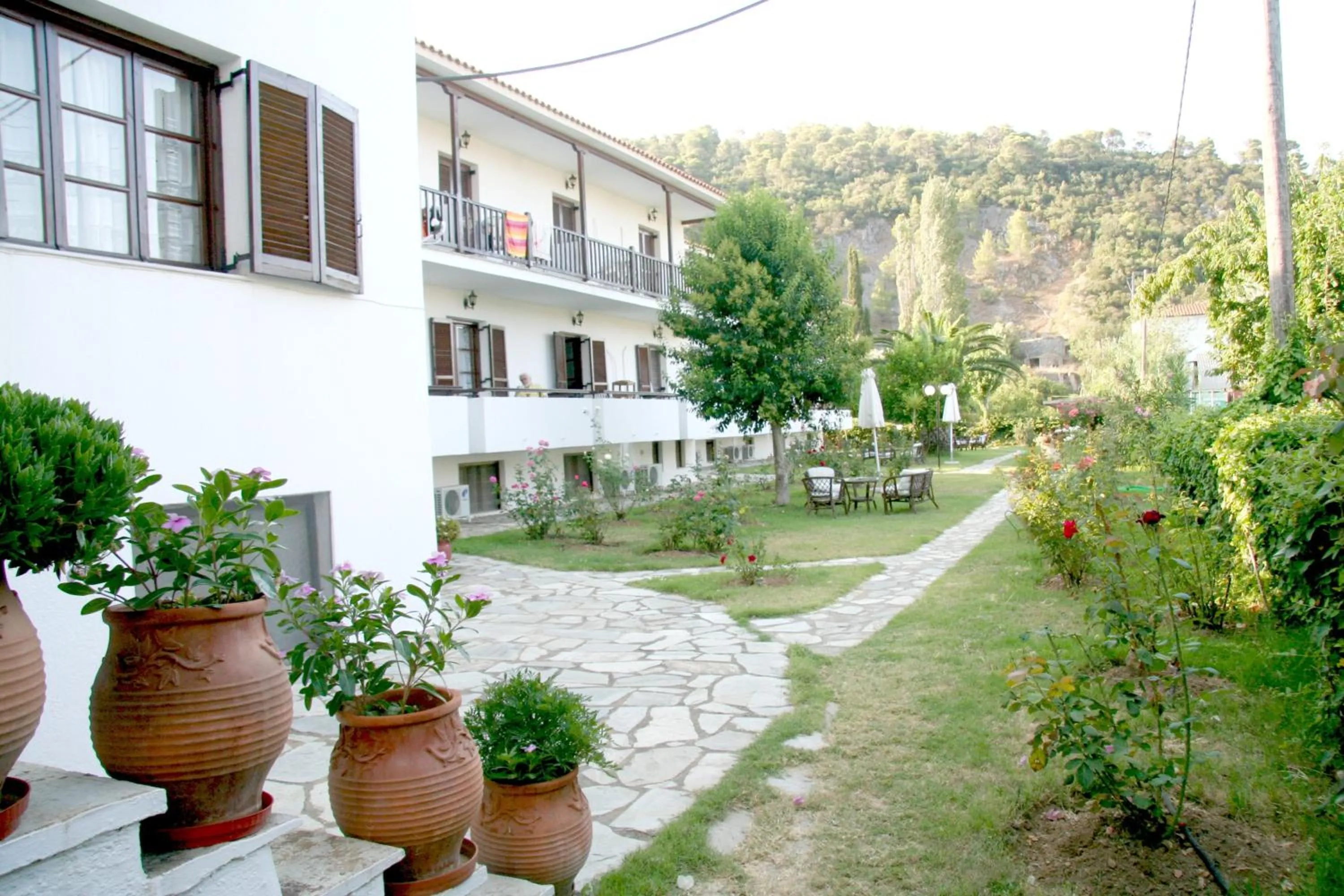 Property building in Afroditi