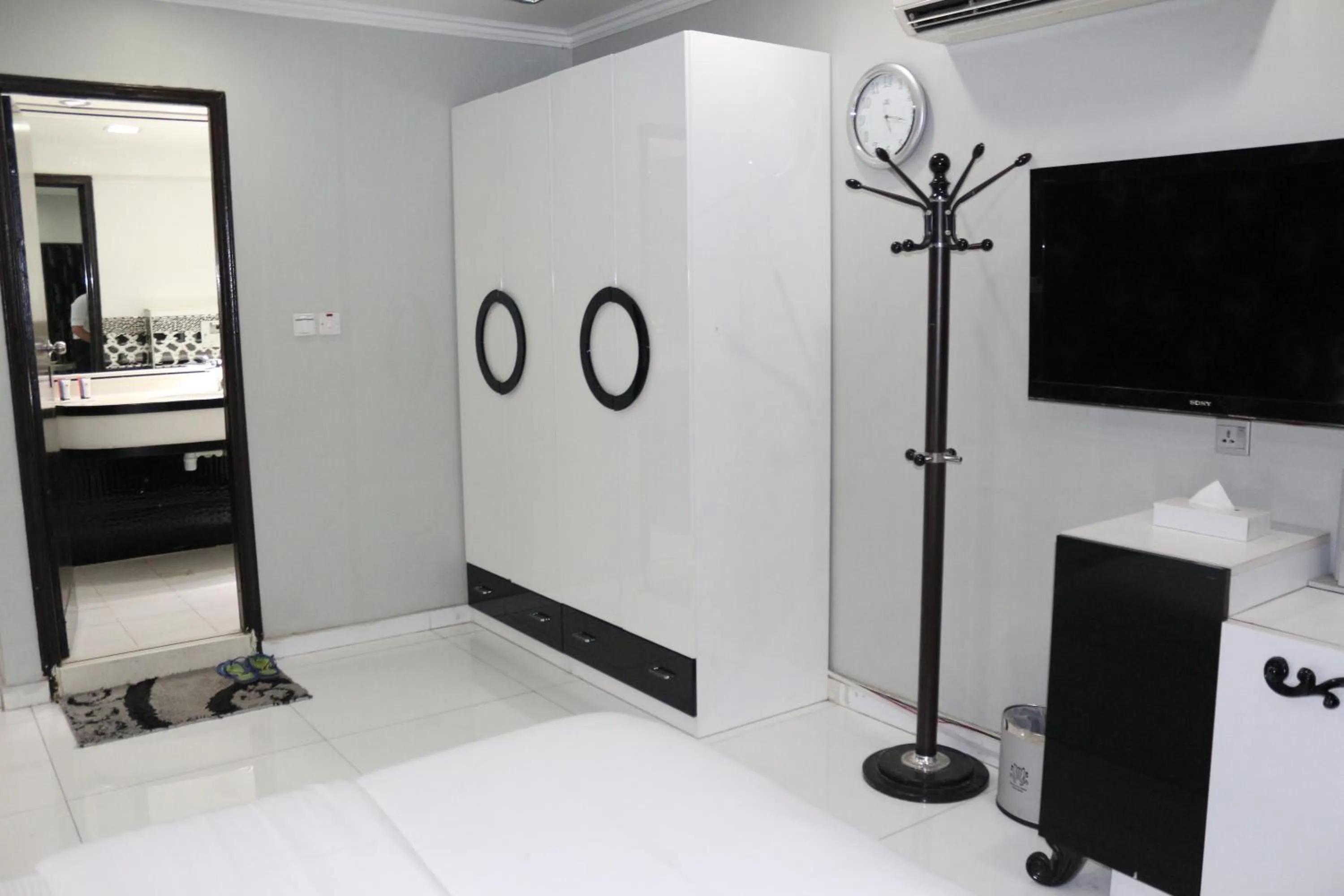 Other in White Fort Hotel