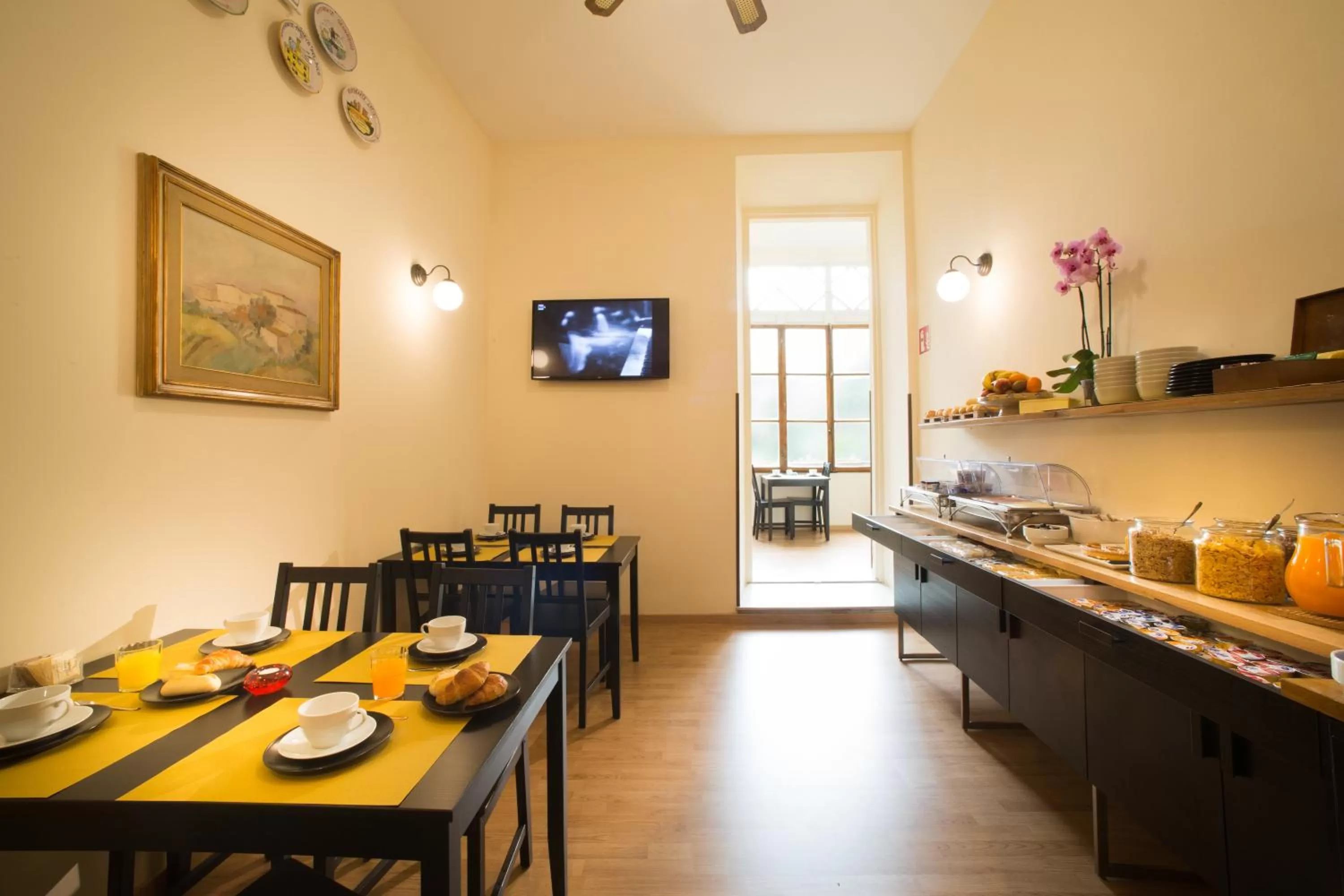 Buffet breakfast in Locanda Orchidea