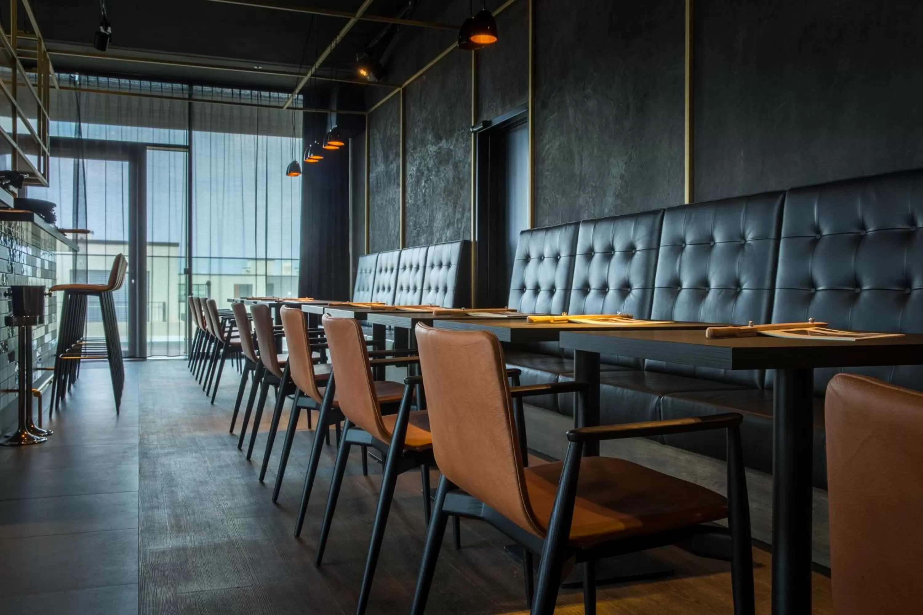 Lounge or bar in Radisson Blu Hotel, Mannheim