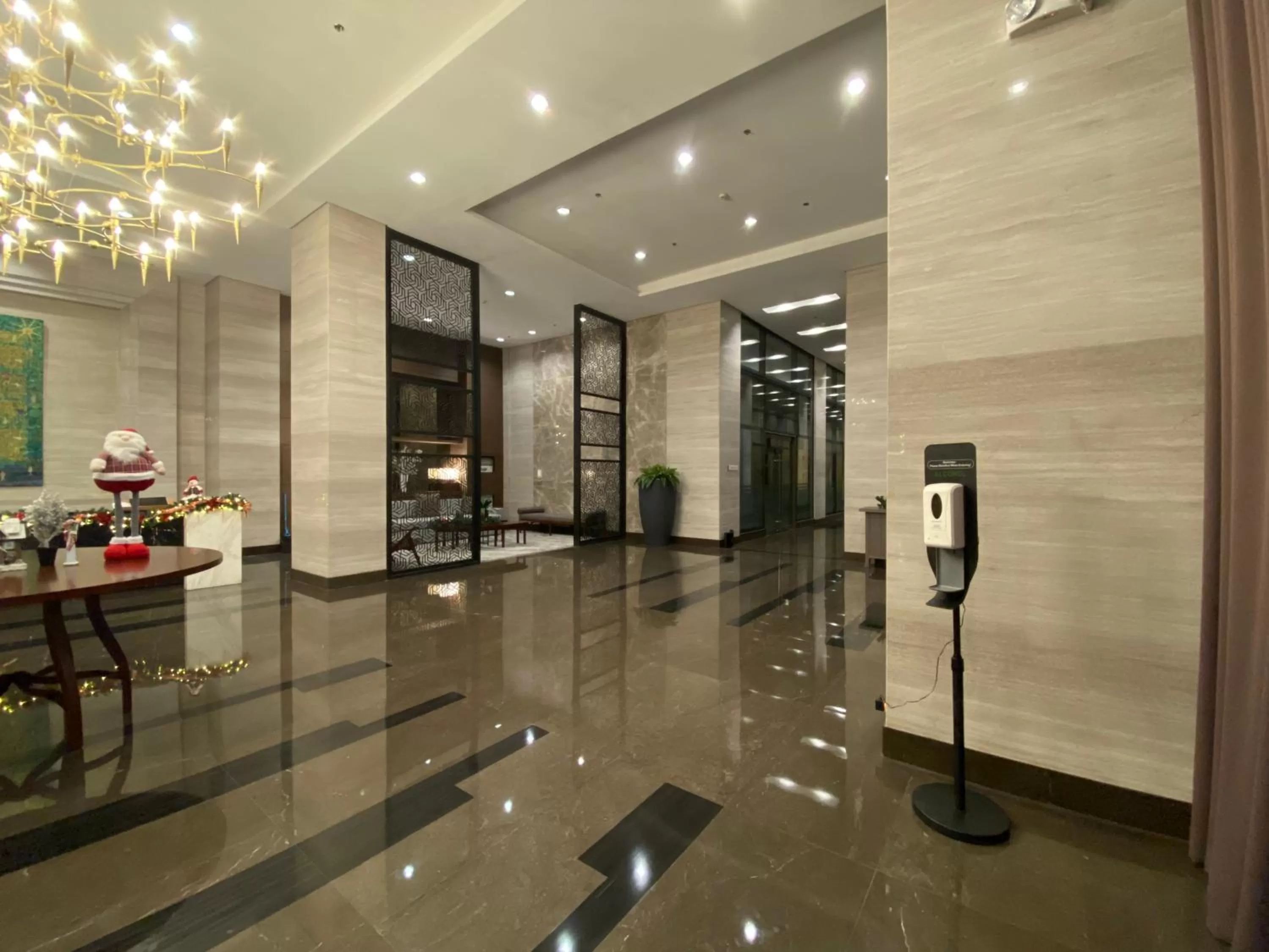 Le 10 The Radiance Manila Bay