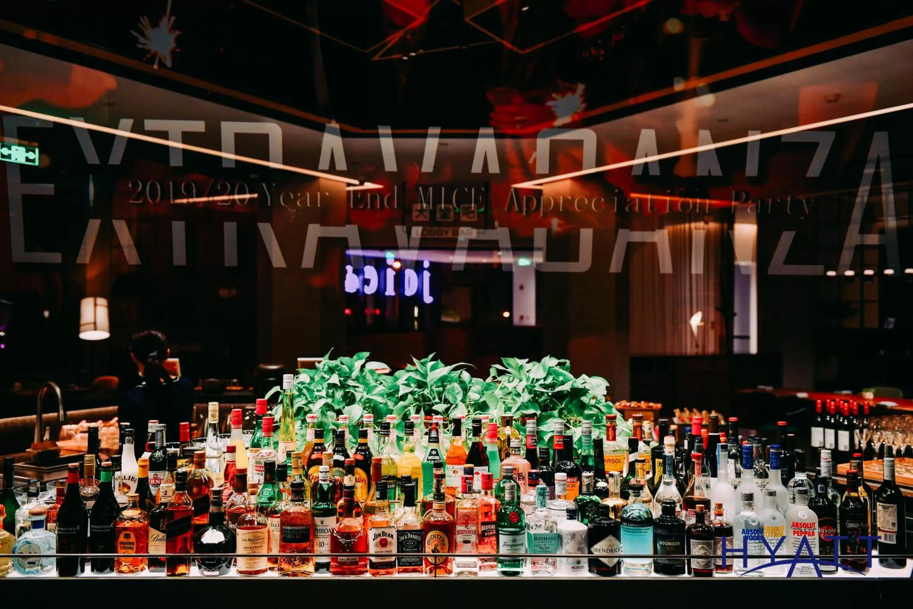 Lounge or bar in BEI Zhaolong Hotel, JdV by Hyatt