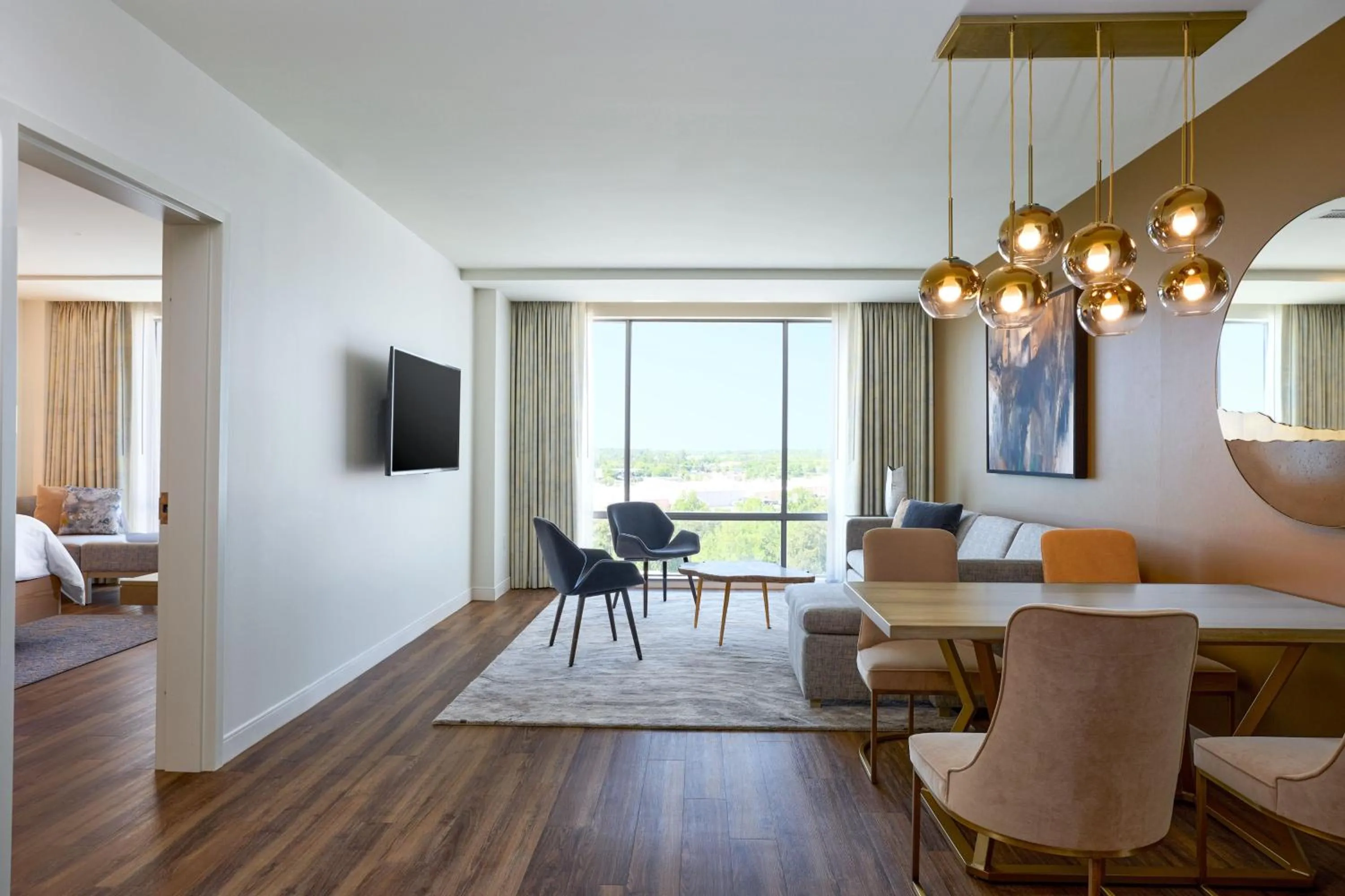 Photo of the whole room in The Westin Raleigh-Durham Airport