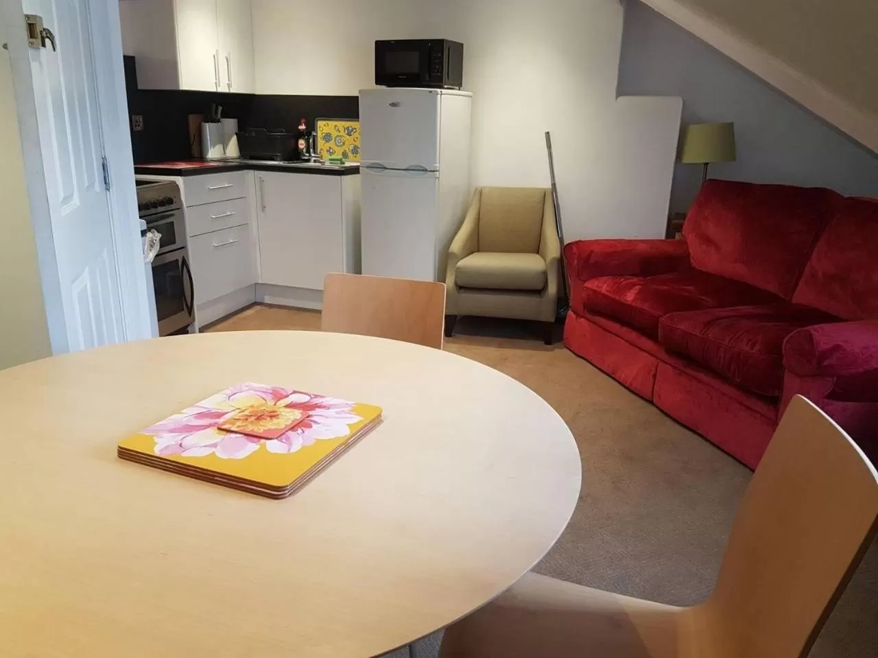 Kitchen or kitchenette in No 47 Marine Terrace