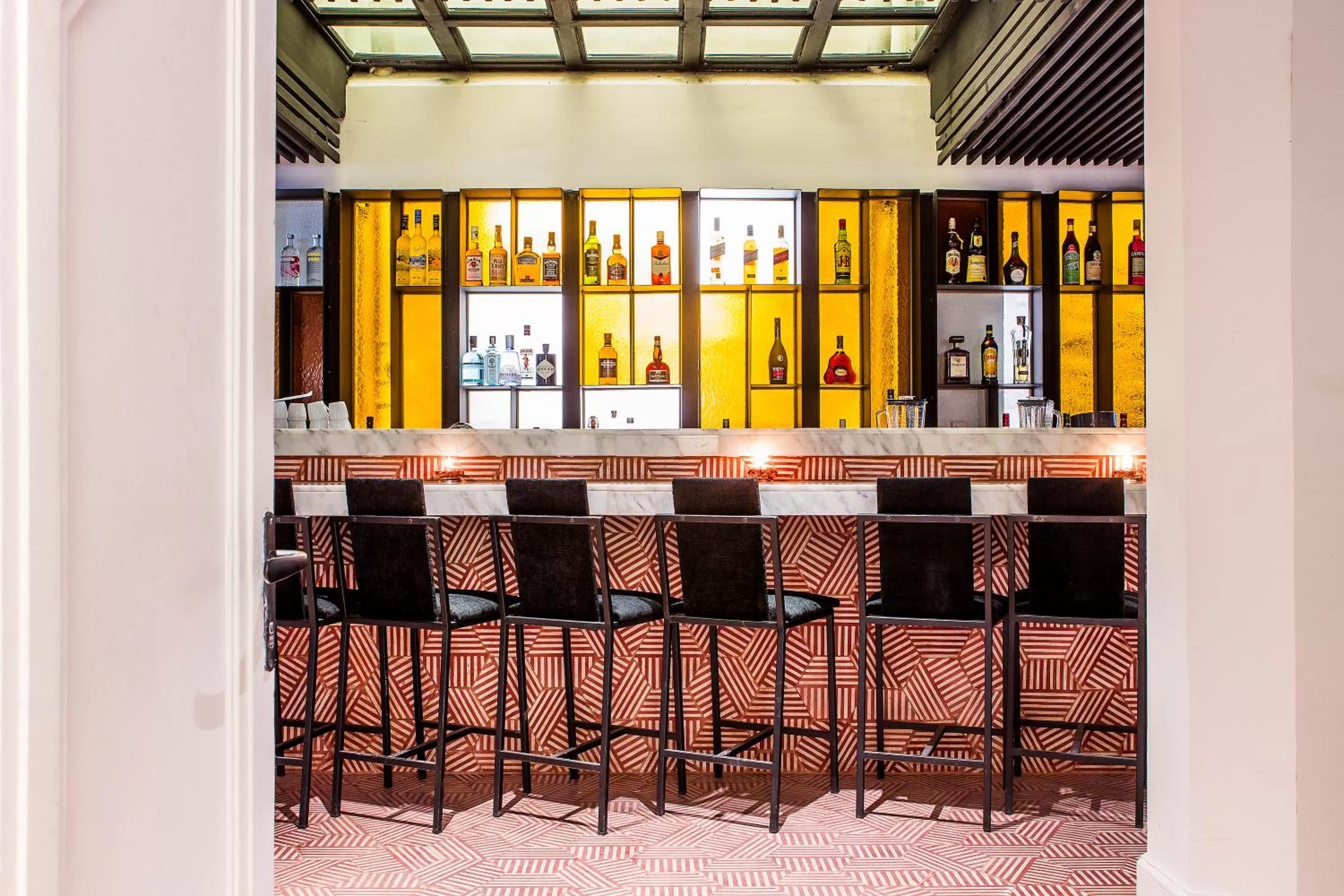 Lounge or bar in Hotel Luciano K