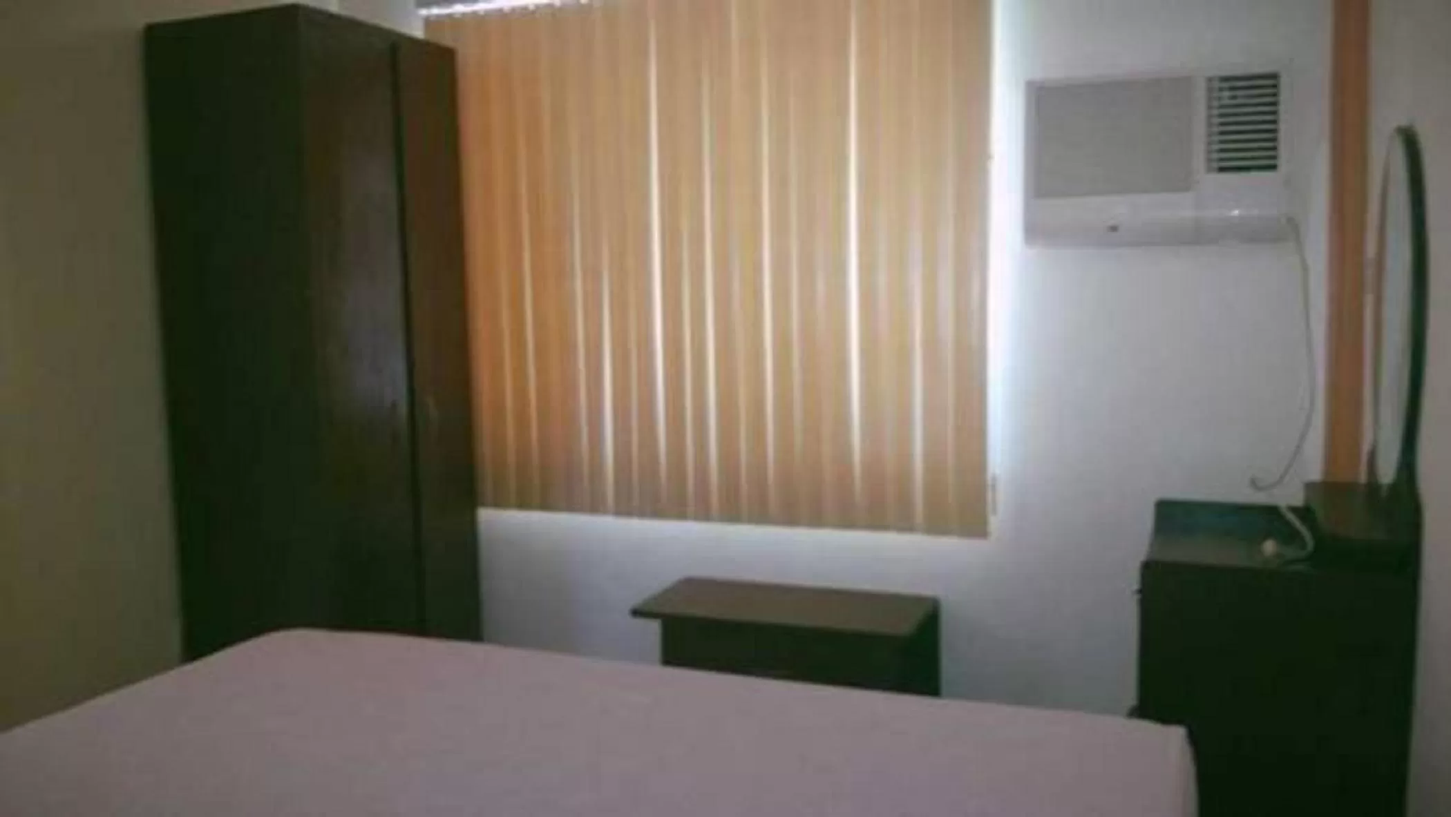 Bed in Gaea's Apartments