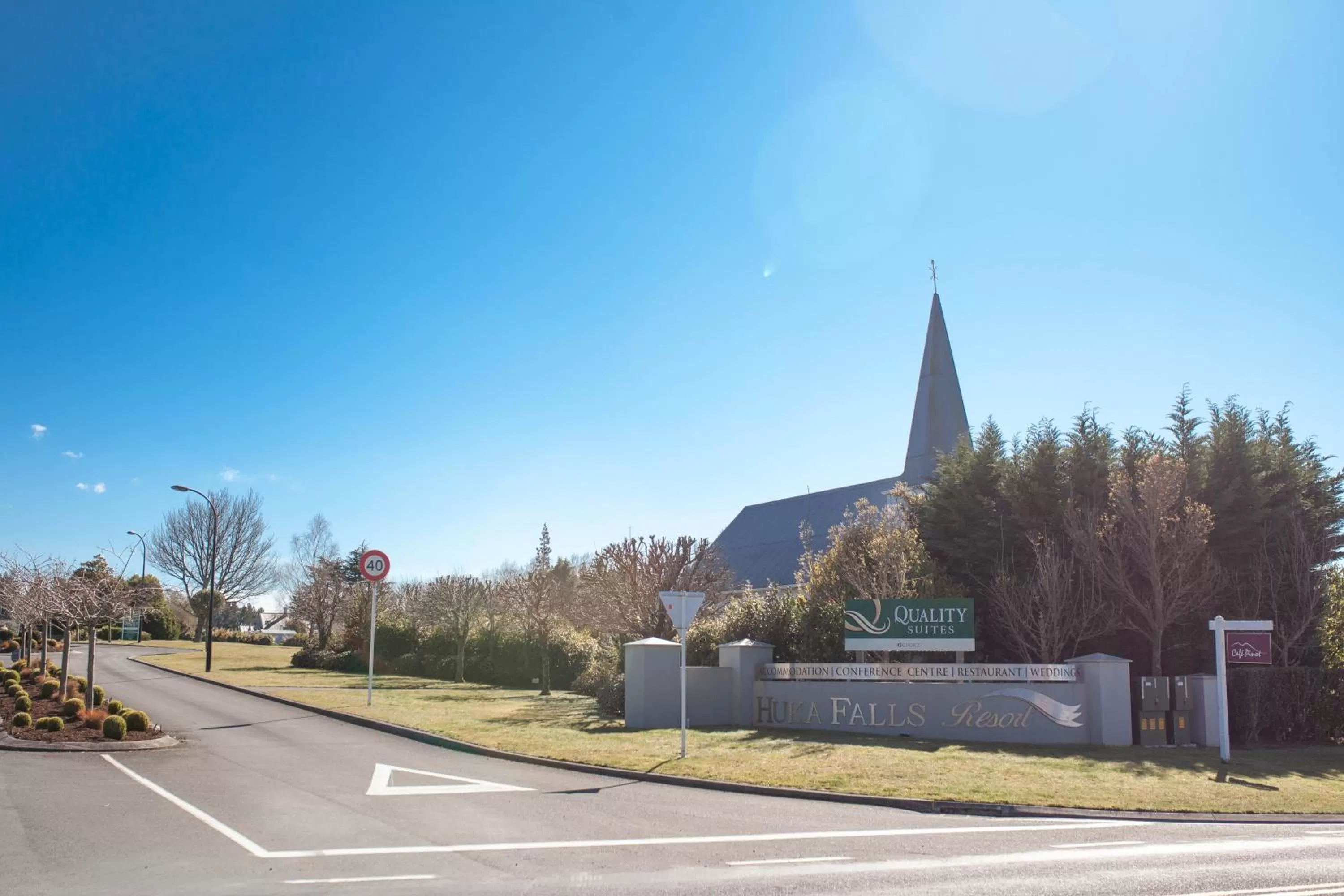 Neighbourhood in Huka Falls Resort