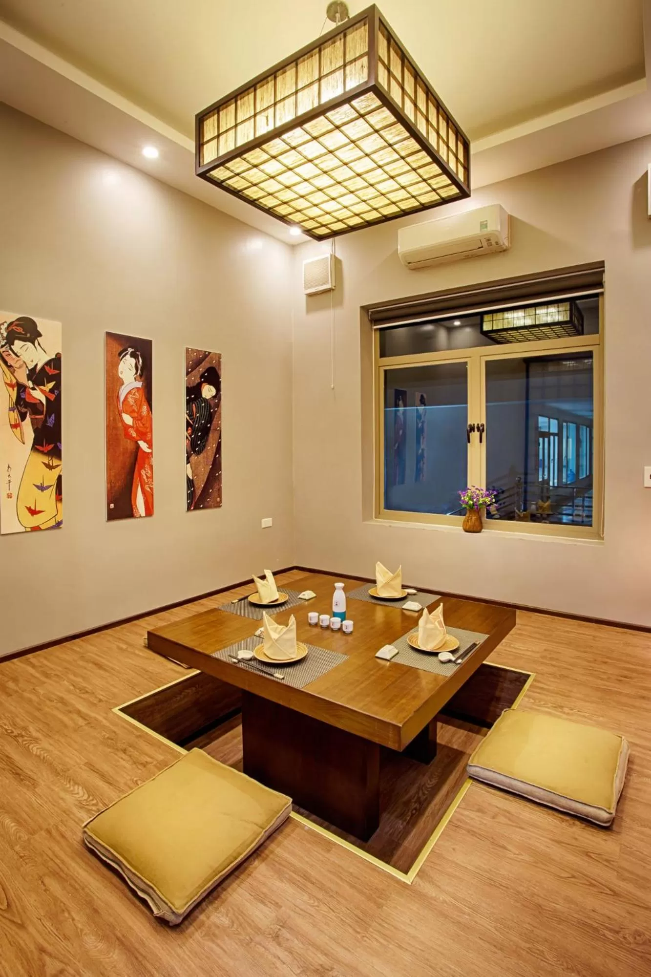 Restaurant/places to eat in Nghi Son Hotel